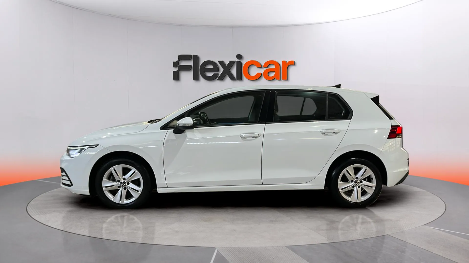 Volkswagen Golf Life 2.0 TDI DSG - foto 5