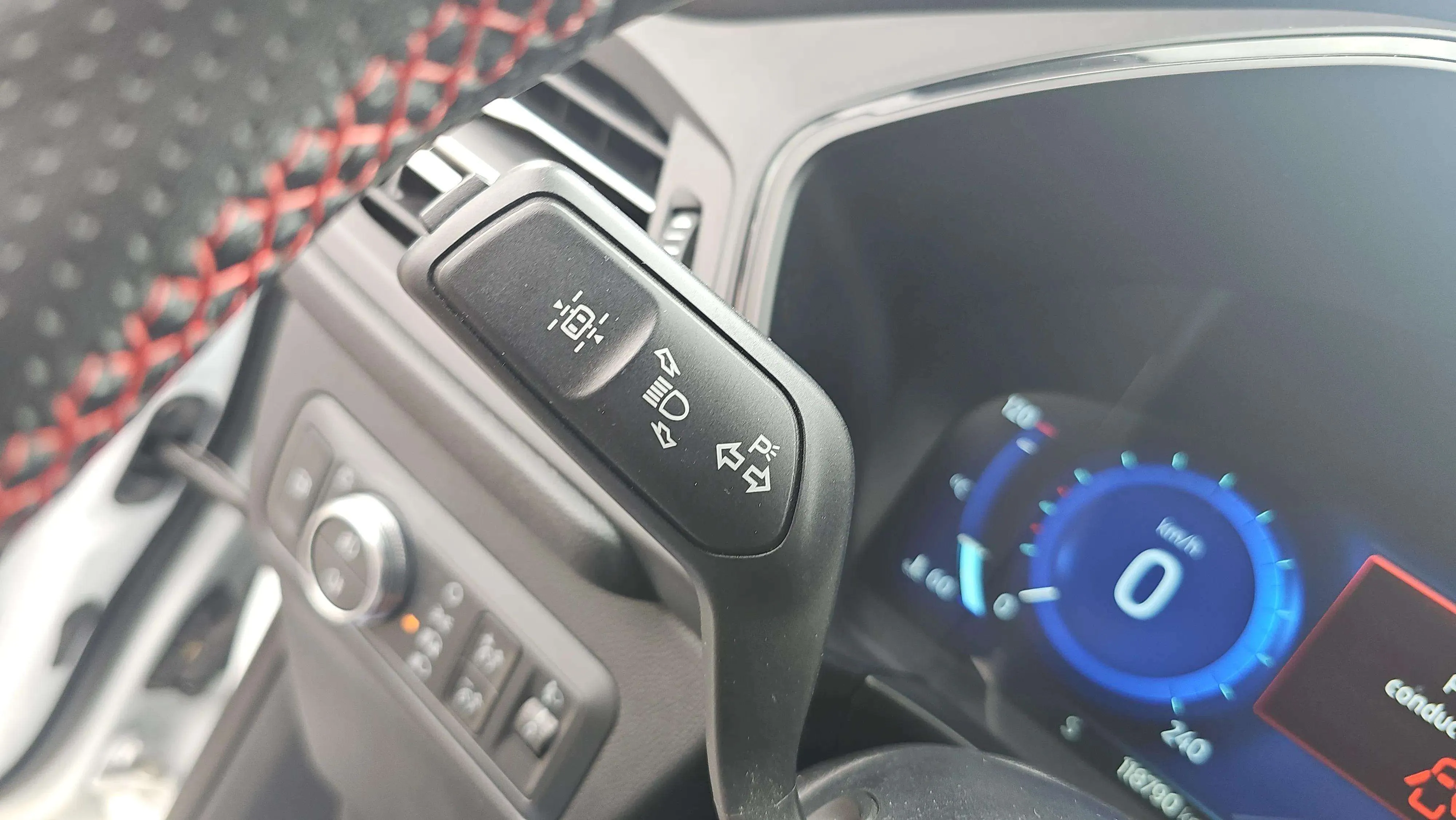 Ford Kuga ST-Line 2.5 Duratec PHEV - foto 22