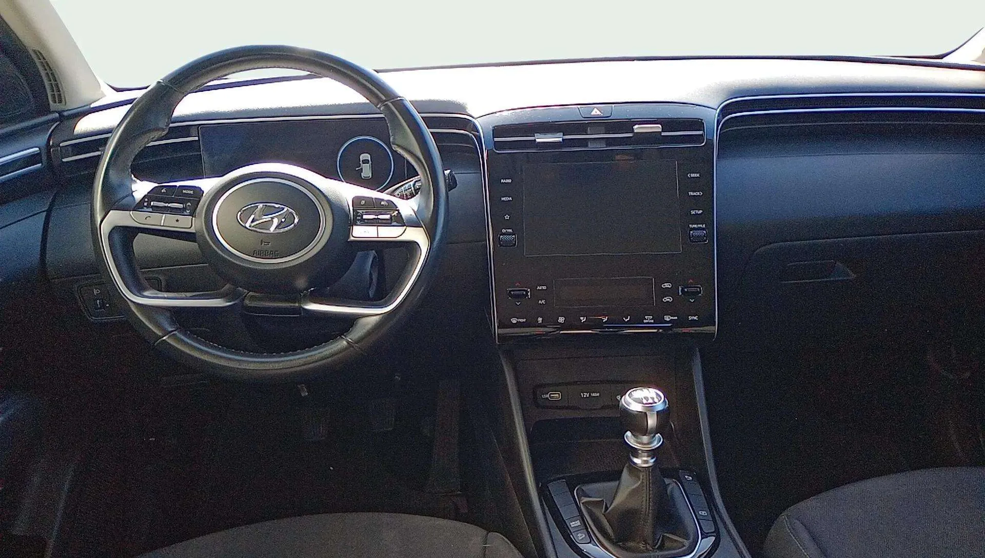 Hyundai Tucson 1.6 CRDi 48V Maxx Safe - foto 6