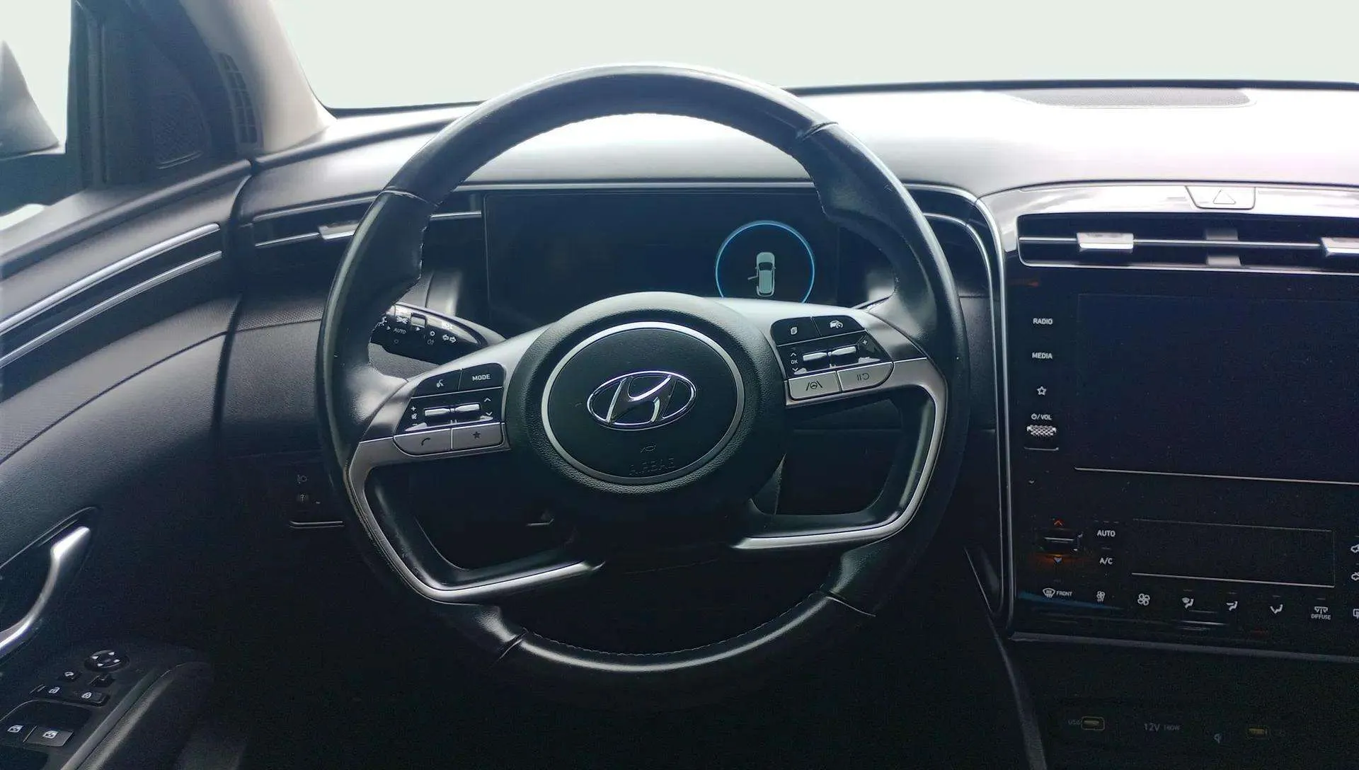 Hyundai Tucson 1.6 CRDi Maxx Safe - foto 10