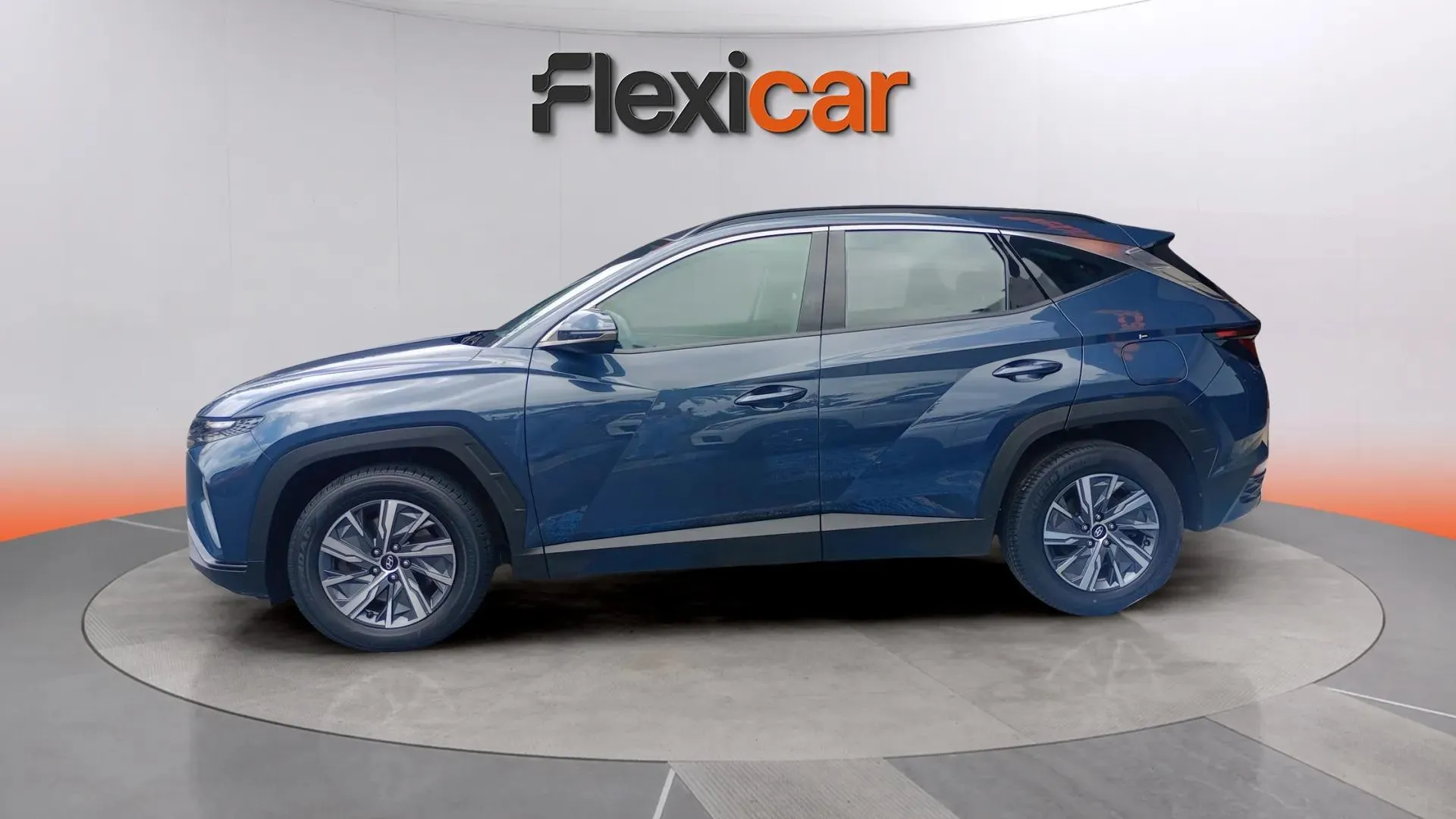Hyundai Tucson 1.6 CRDi Maxx Safe - foto 4
