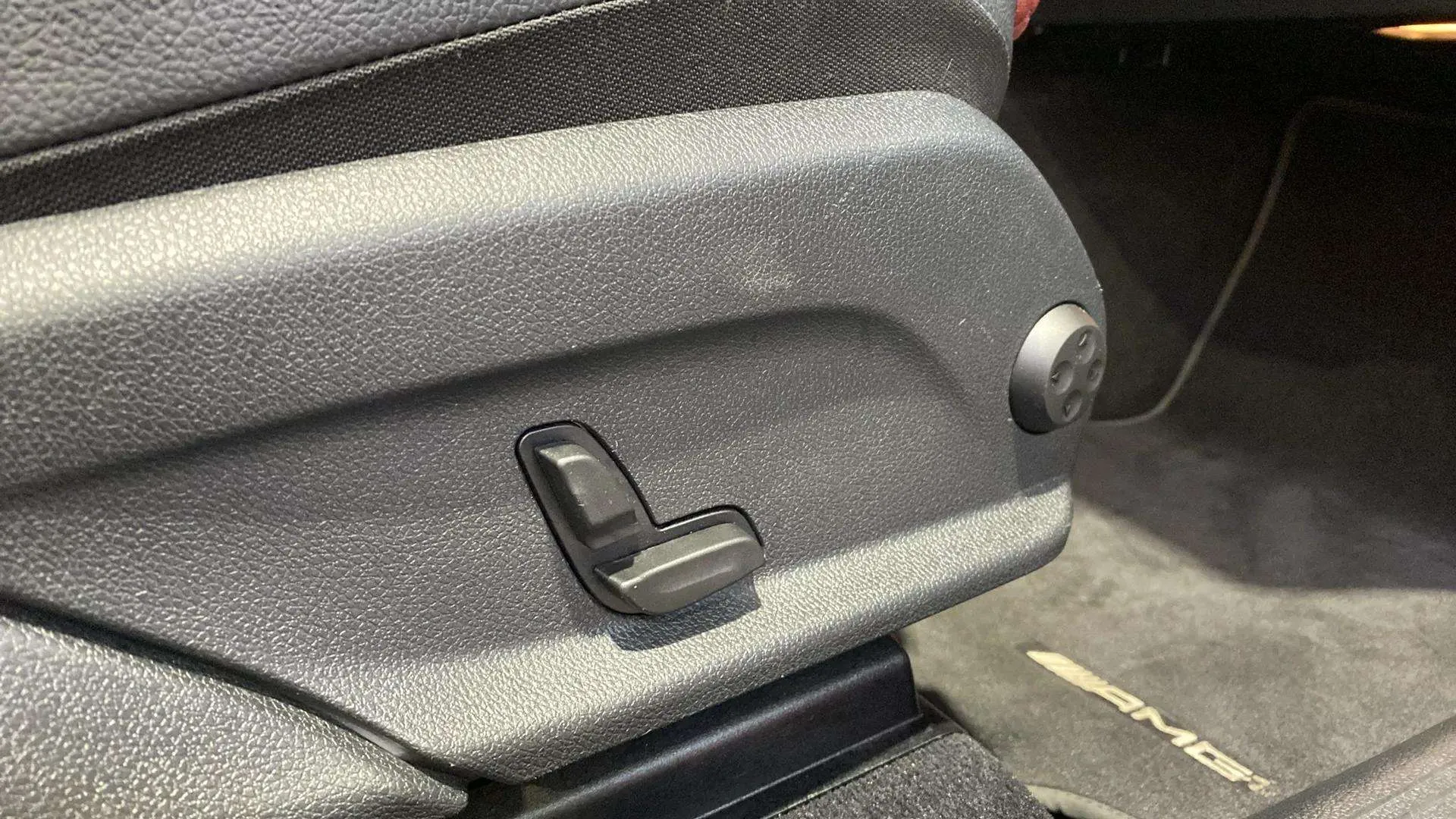 Mercedes-Benz GLC 200 4MATIC - foto 17