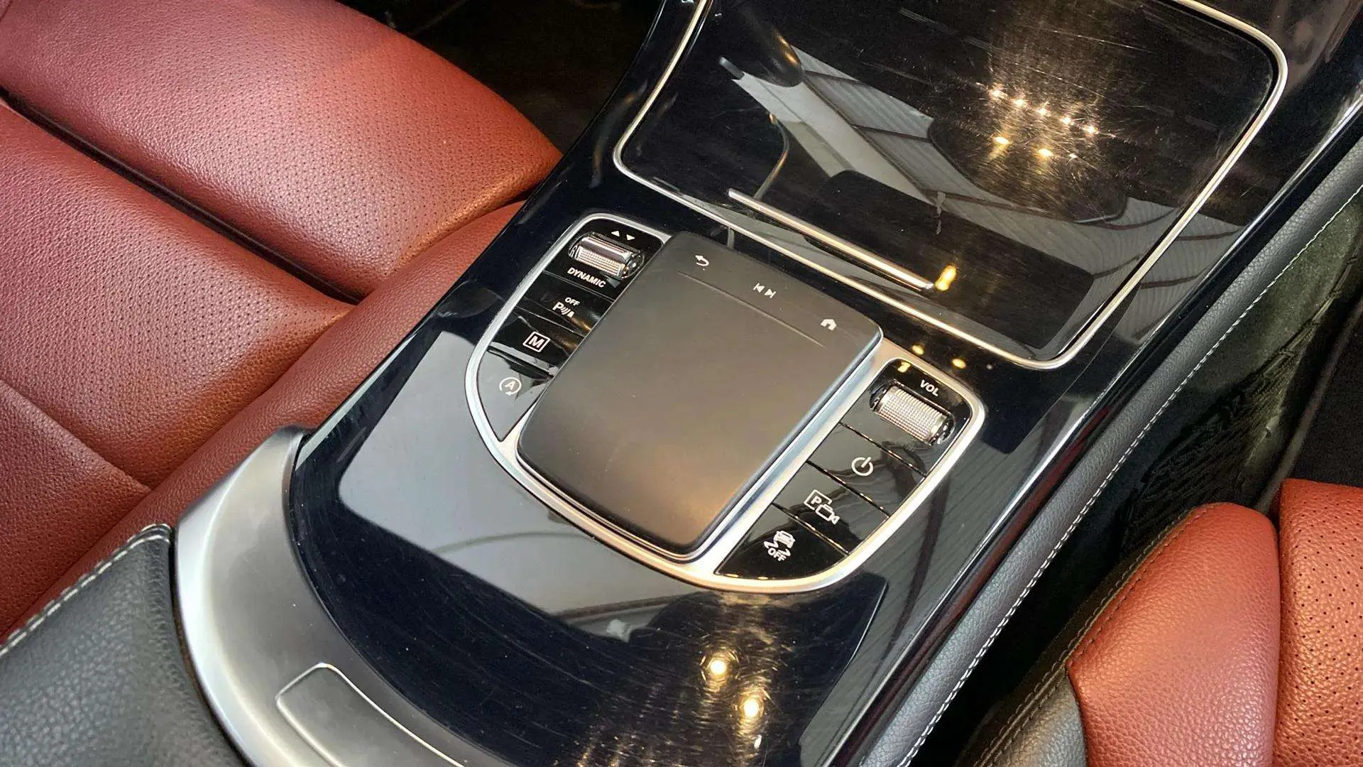 Mercedes-Benz GLC 200 4MATIC - foto 19