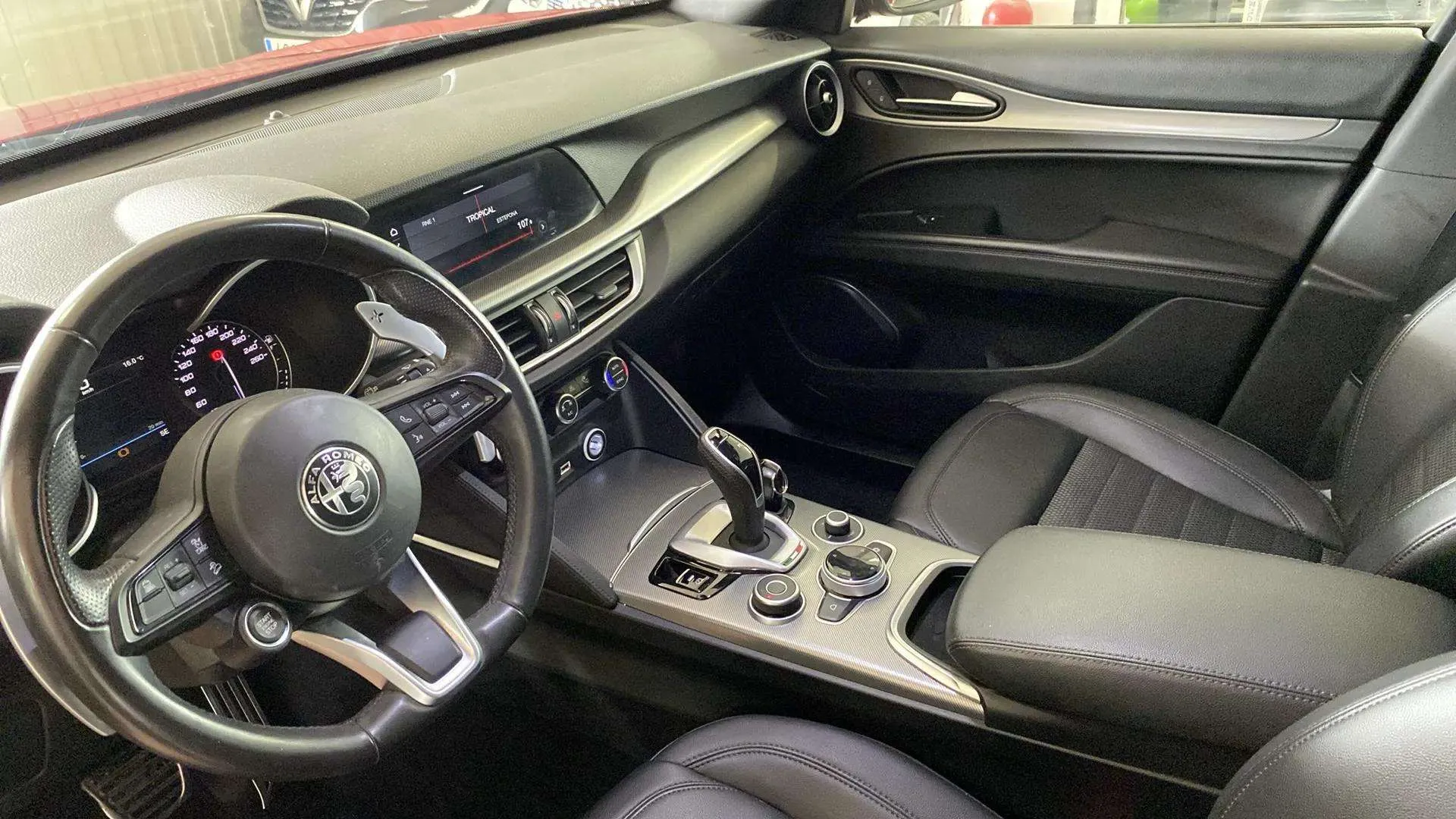 Alfa Romeo Stelvio 2.0 Gasolina Sprint Q4 - foto 24