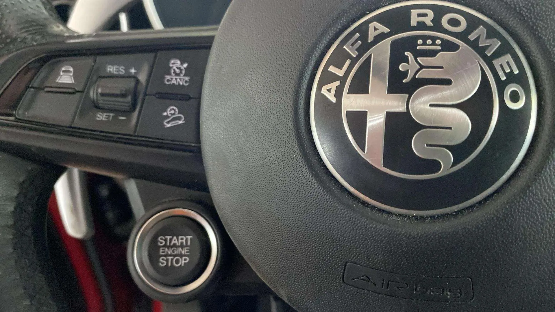 Alfa Romeo Stelvio 2.0 Gasolina Sprint Q4 - foto 34