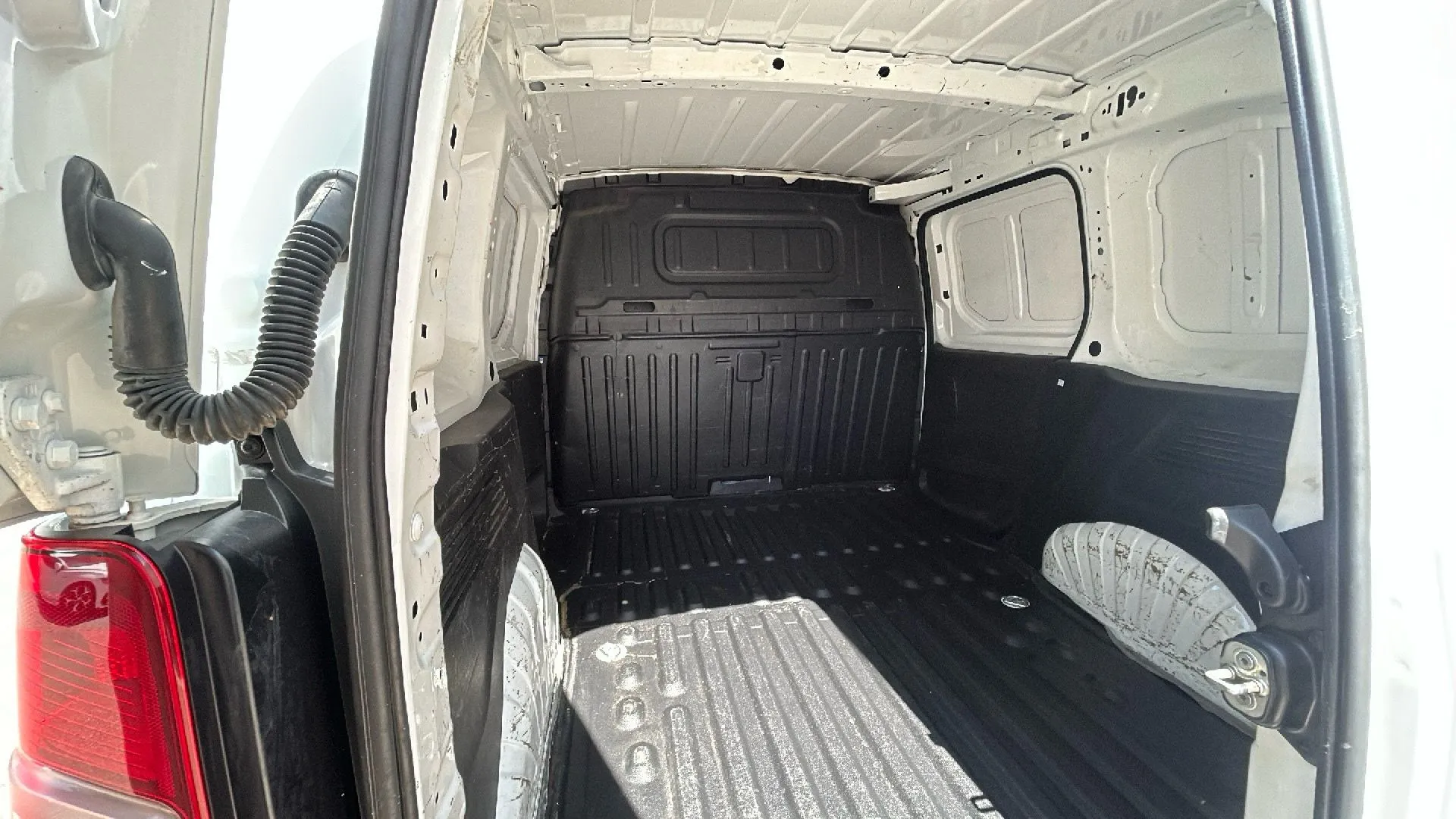 Peugeot Partner 1.5 BlueHDi 2020 - foto 14