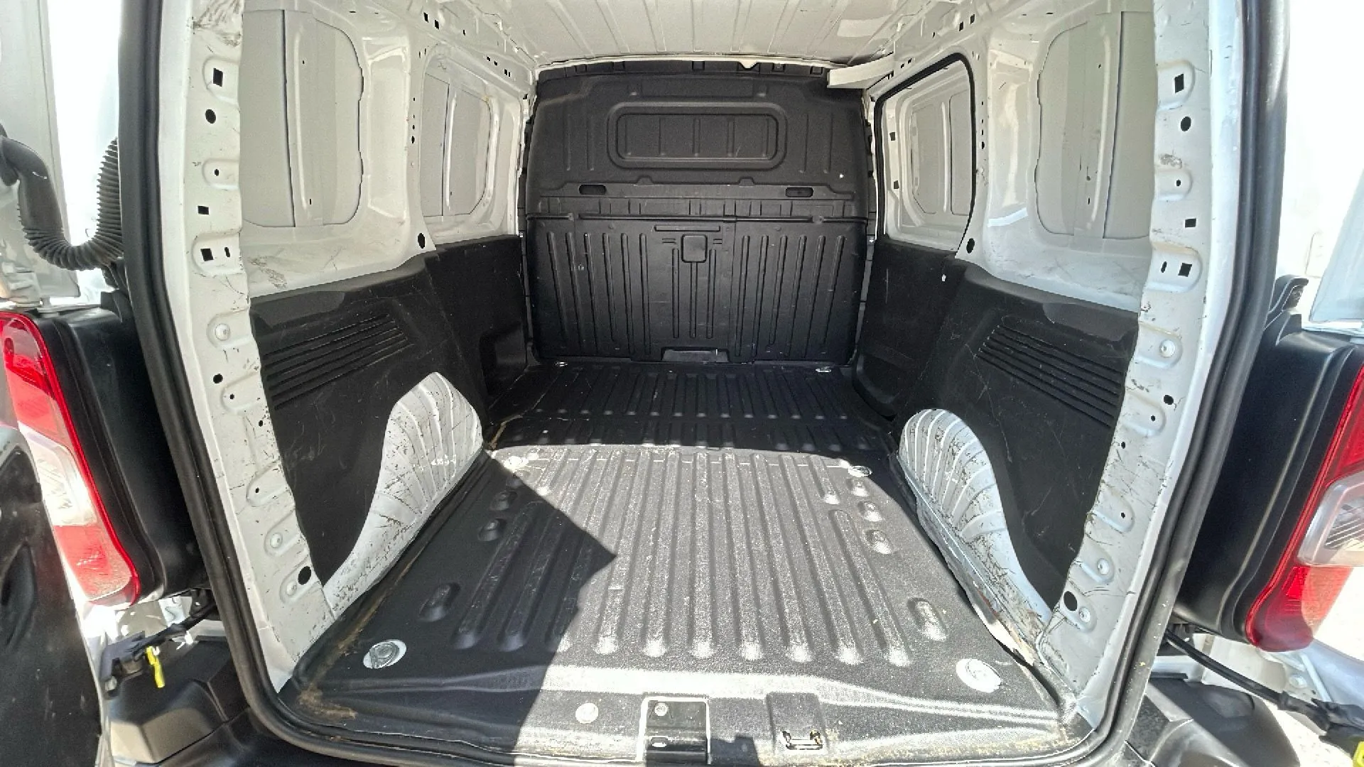 Peugeot Partner 1.5 BlueHDi 2020 - foto 12