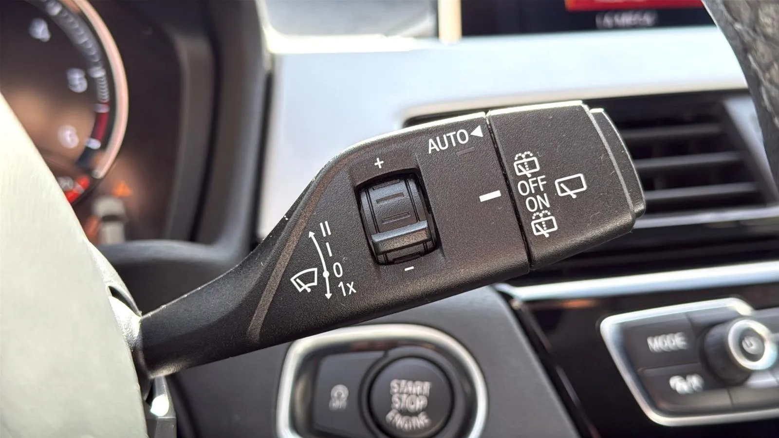 BMW X1 sDrive20dA - foto 16