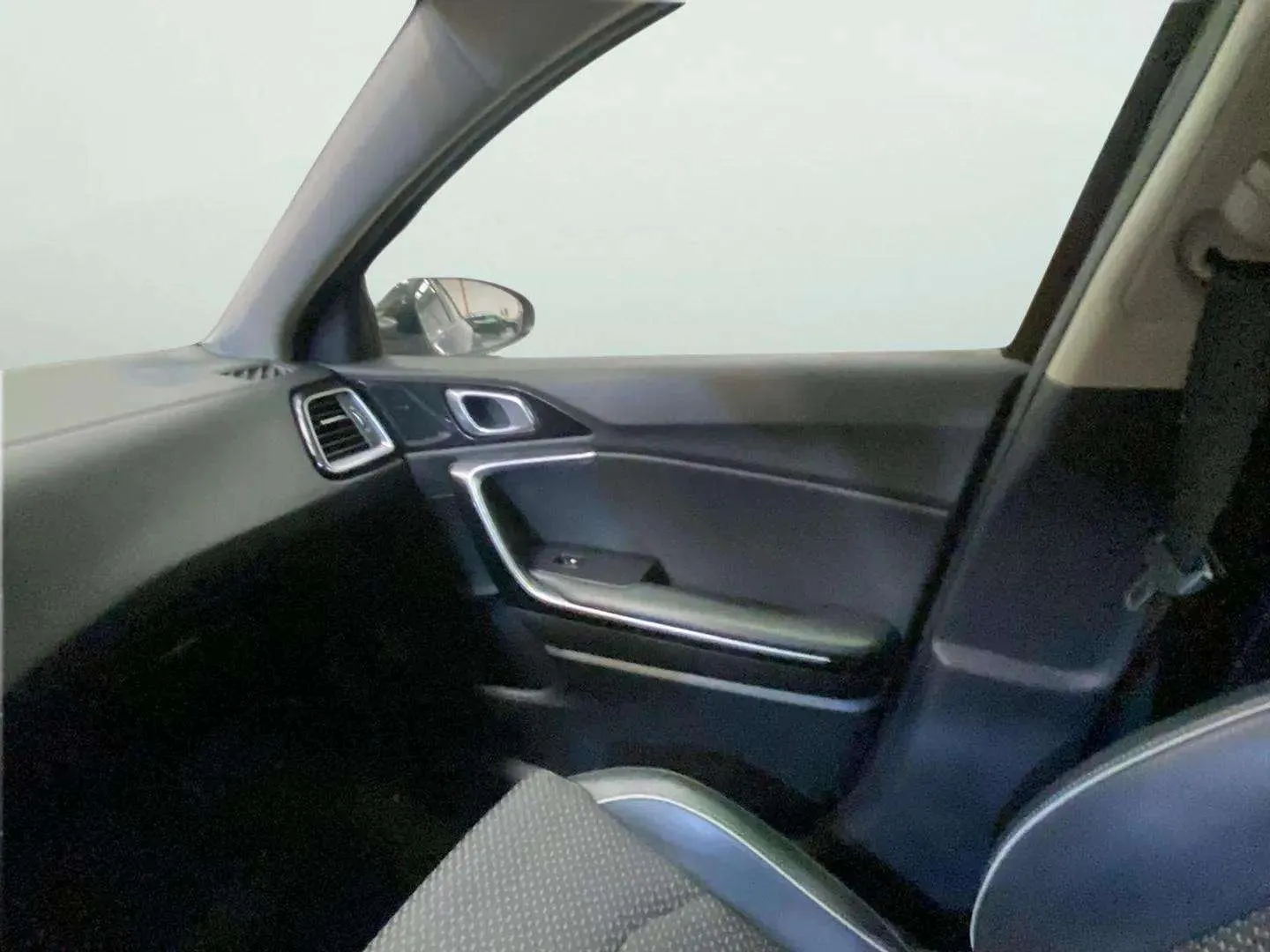 Kia Ceed Tourer 1.6 GDi PHEV E-Tech - foto 14