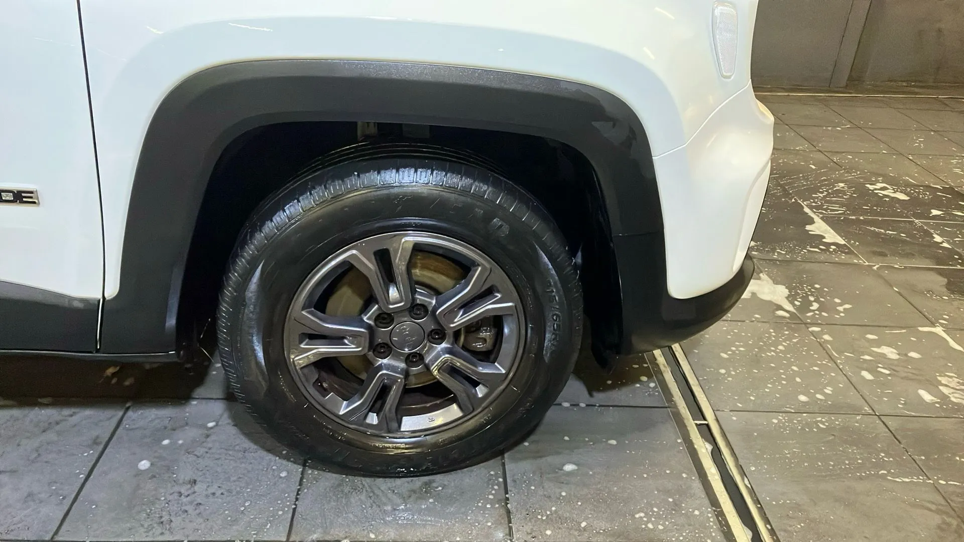 Jeep Renegade eHybrid 1.5 Limited ATX - foto 21