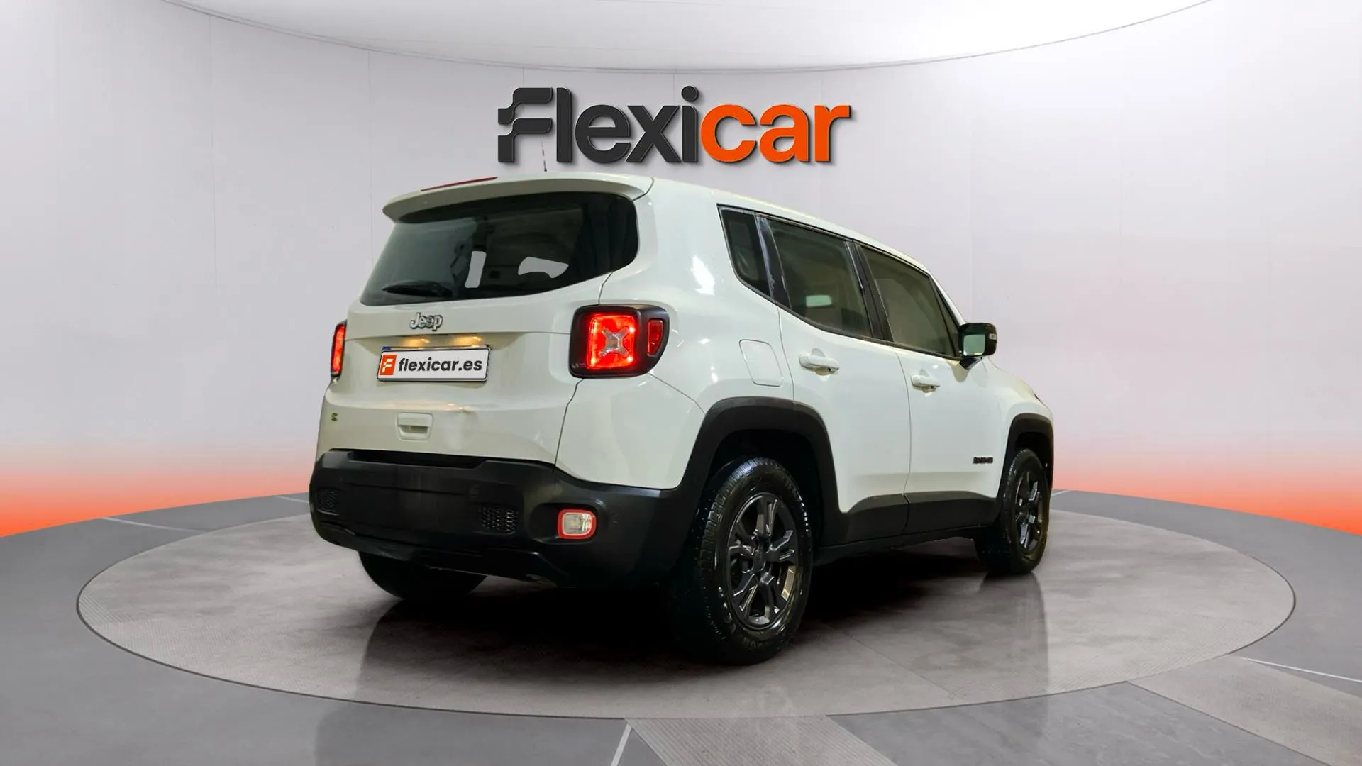 Jeep Renegade eHybrid 1.5 Limited ATX - foto 6