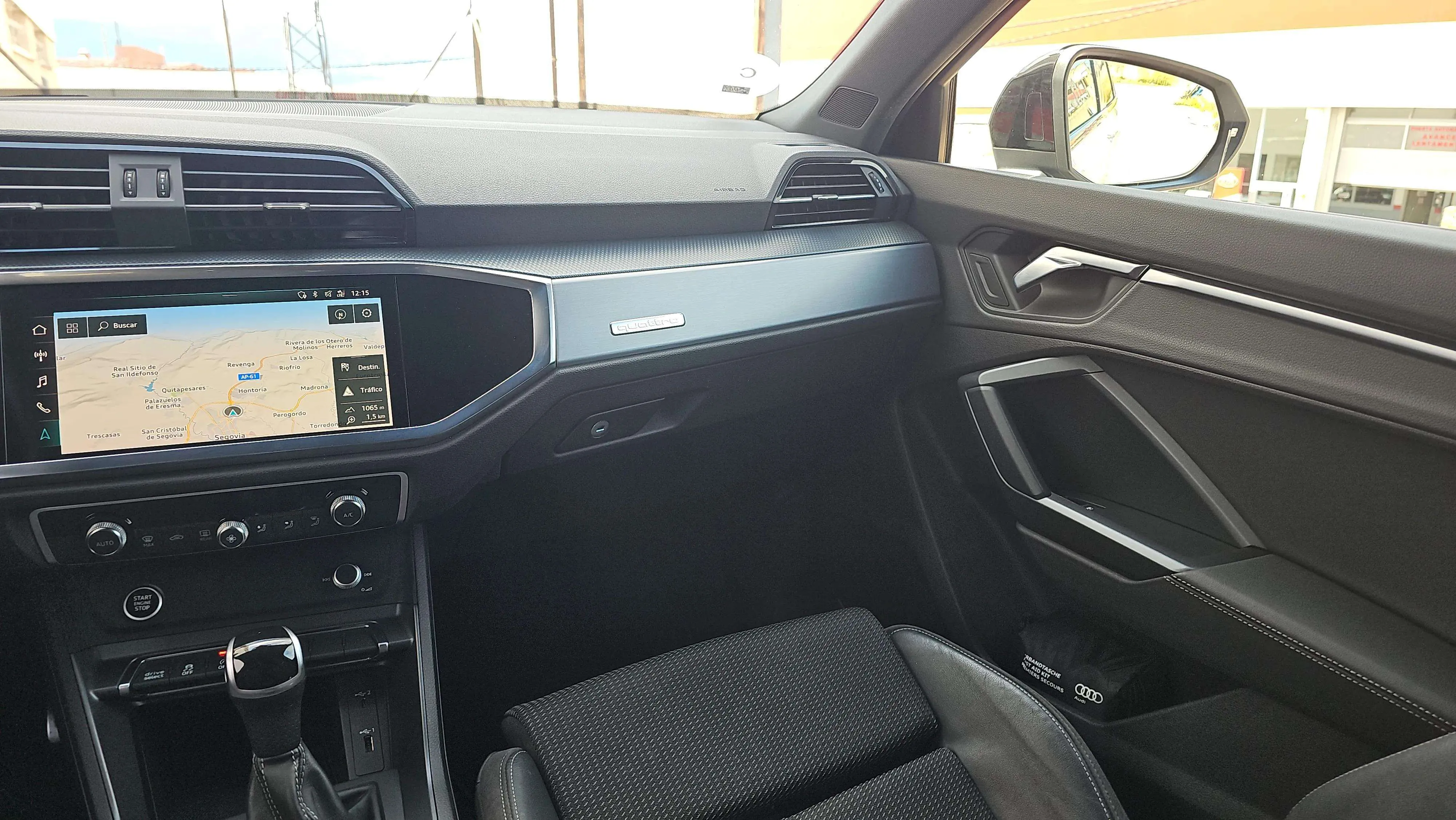 Audi Q3 40 TDI S tronic quattro Black Line - foto 26