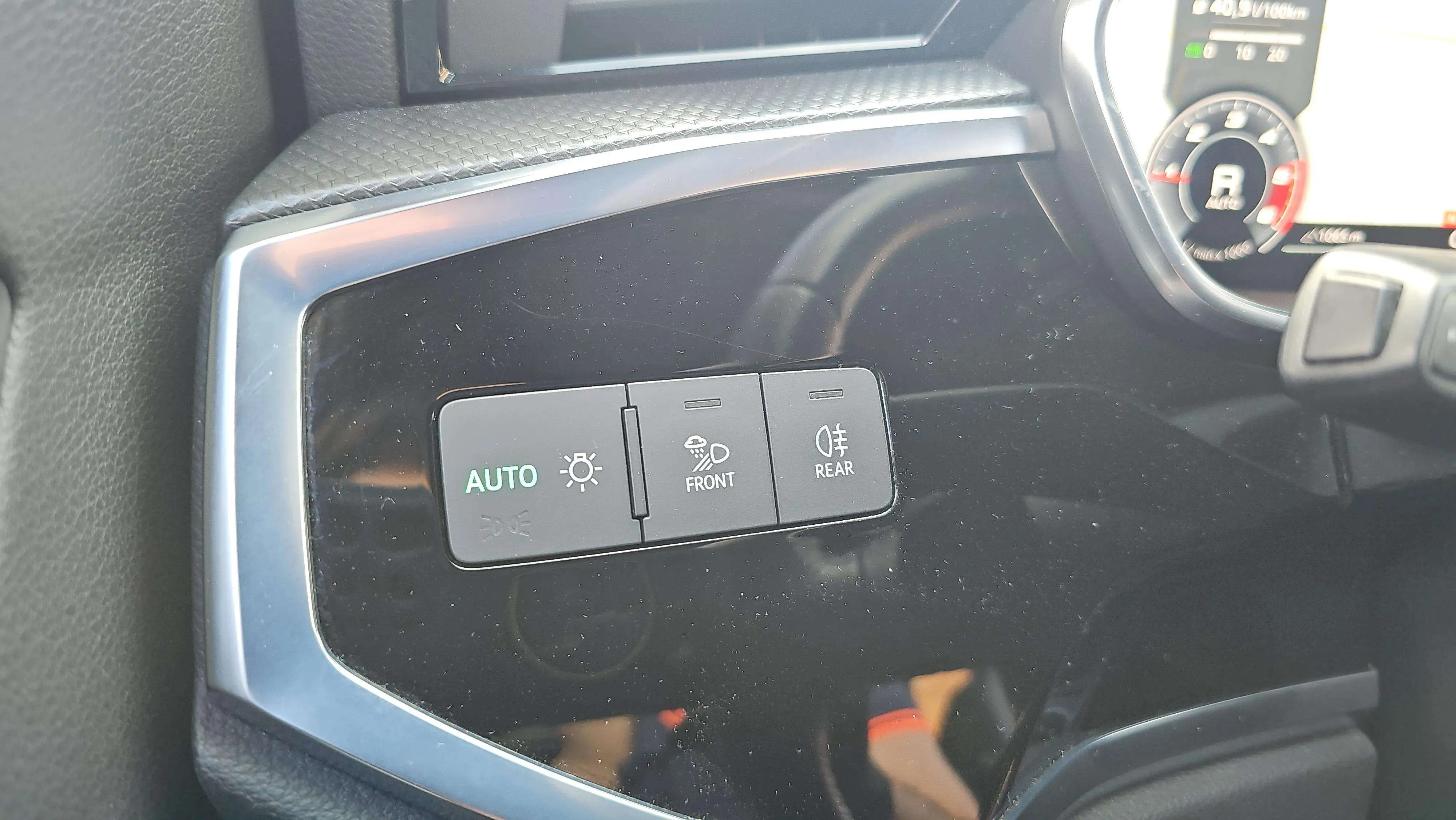 Audi Q3 40 TDI S tronic quattro Black Line - foto 31