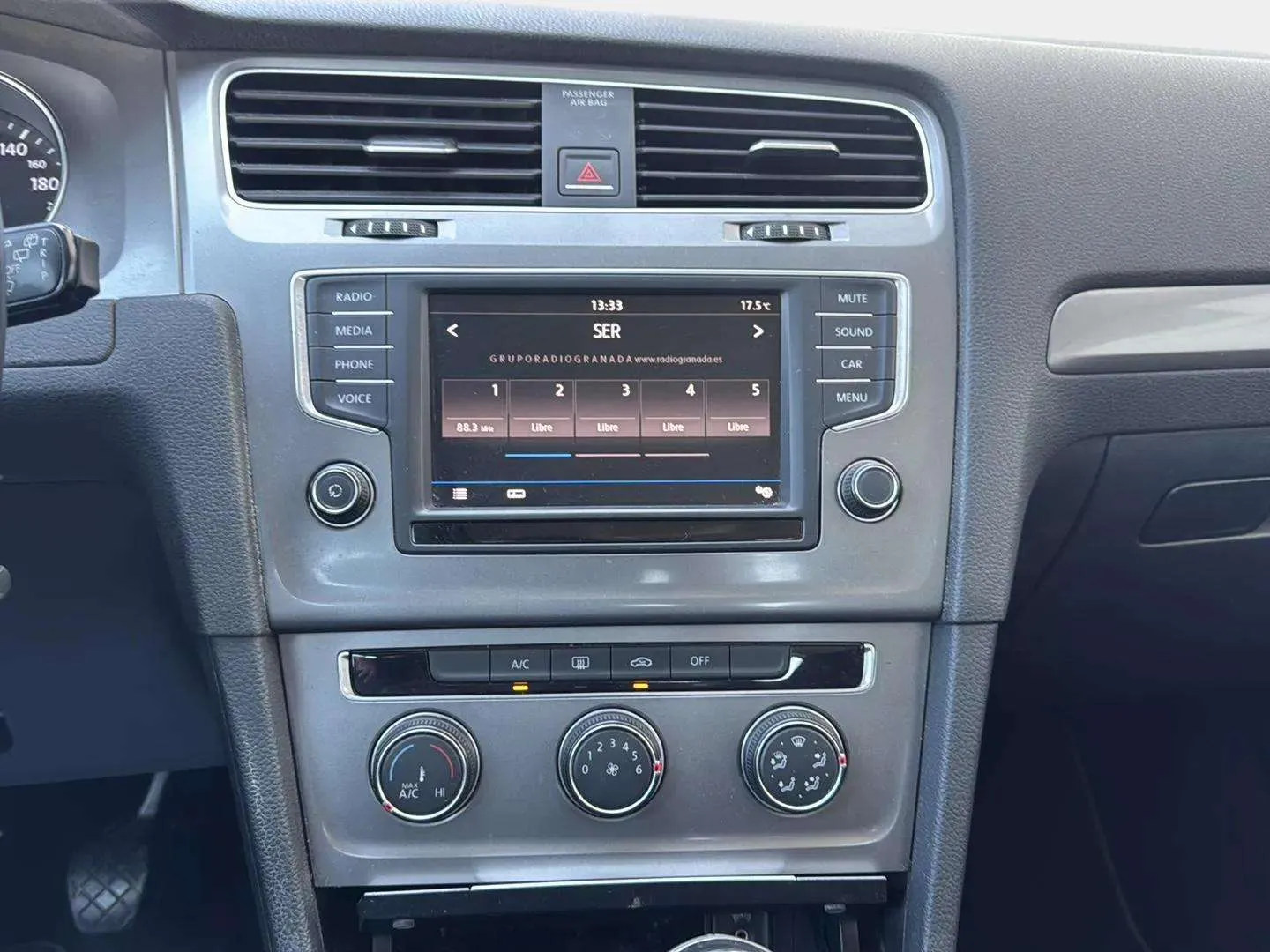 Volkswagen Golf Advance 1.6 TDI BMT - foto 9