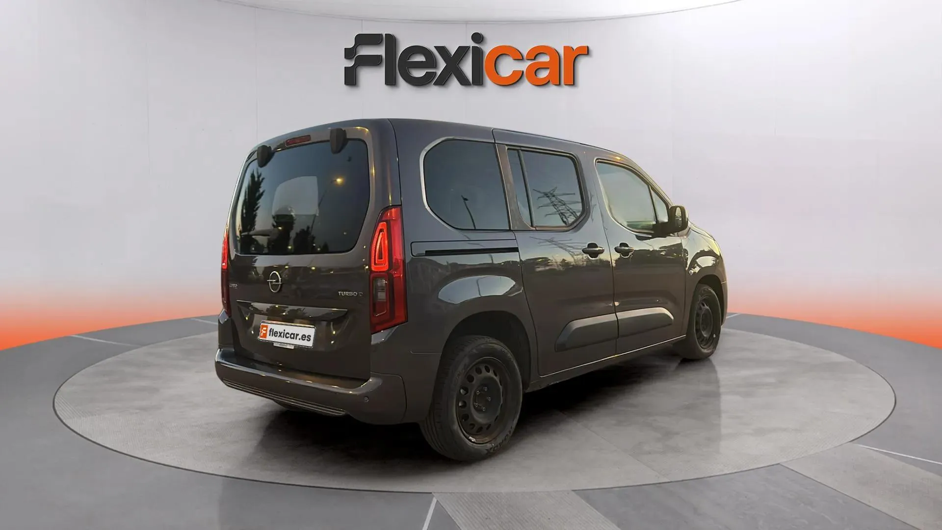 Opel Combo 1.5 TD Selective XL Aut - foto 23