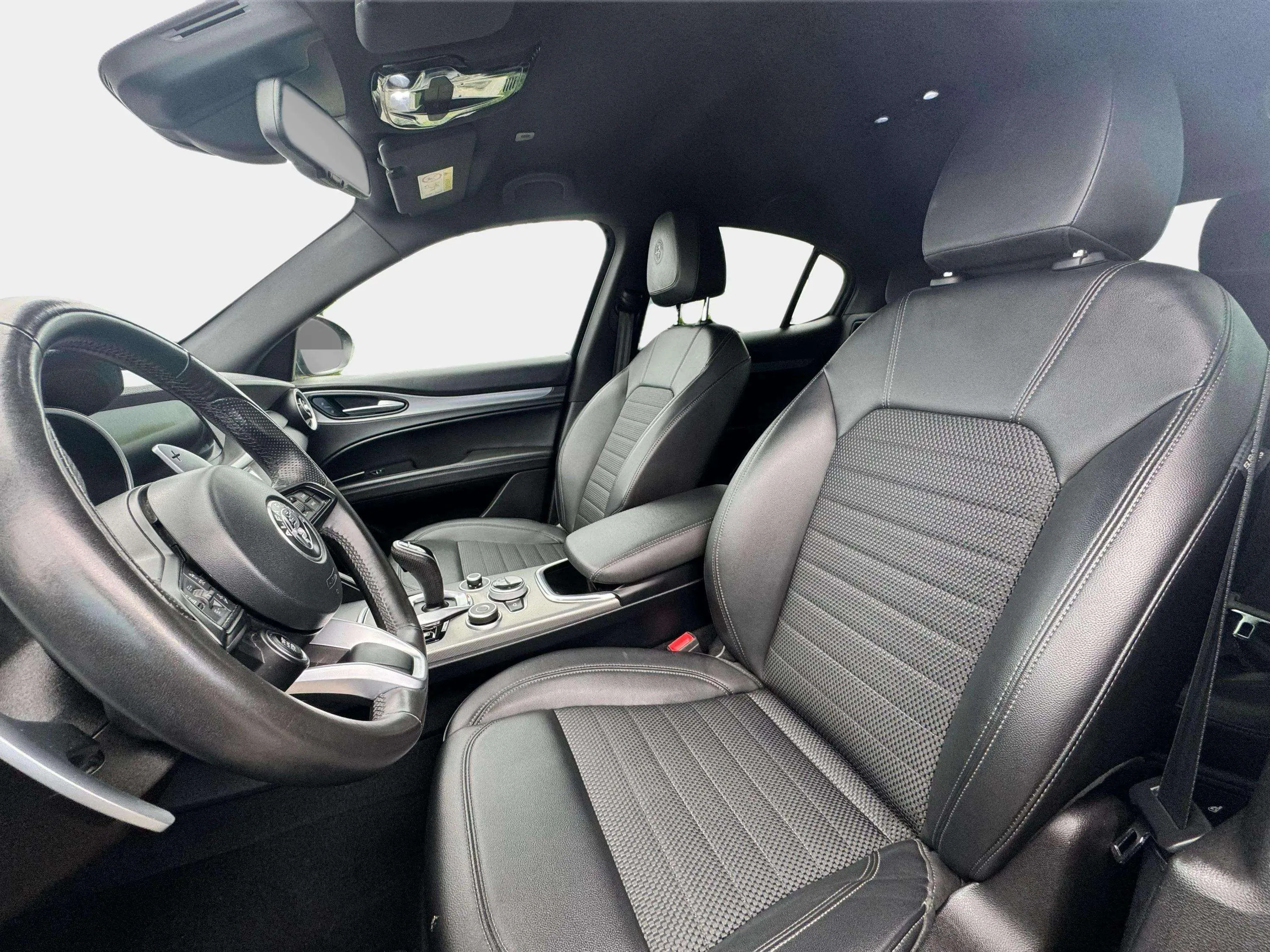 Alfa Romeo Stelvio 2.2 Diesel Sprint RWD - foto 16