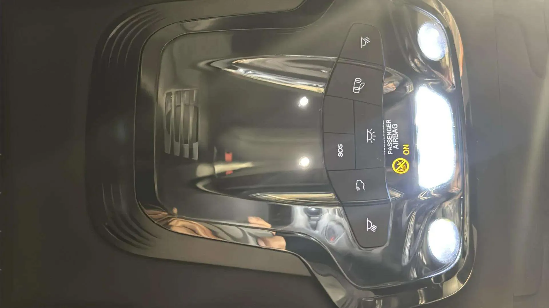 Alfa Romeo Stelvio 2.0 Gasolina Sprint Q4 - foto 29