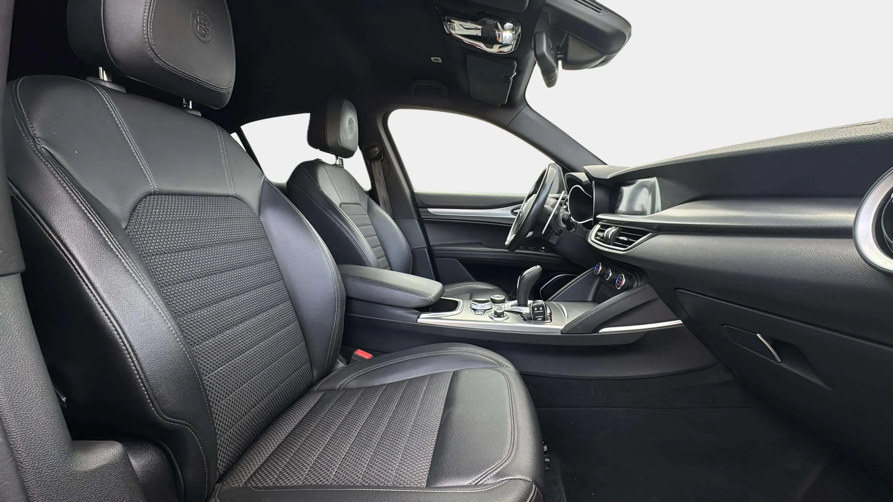 Alfa Romeo Stelvio 2.2 Diesel Sprint RWD - foto 24