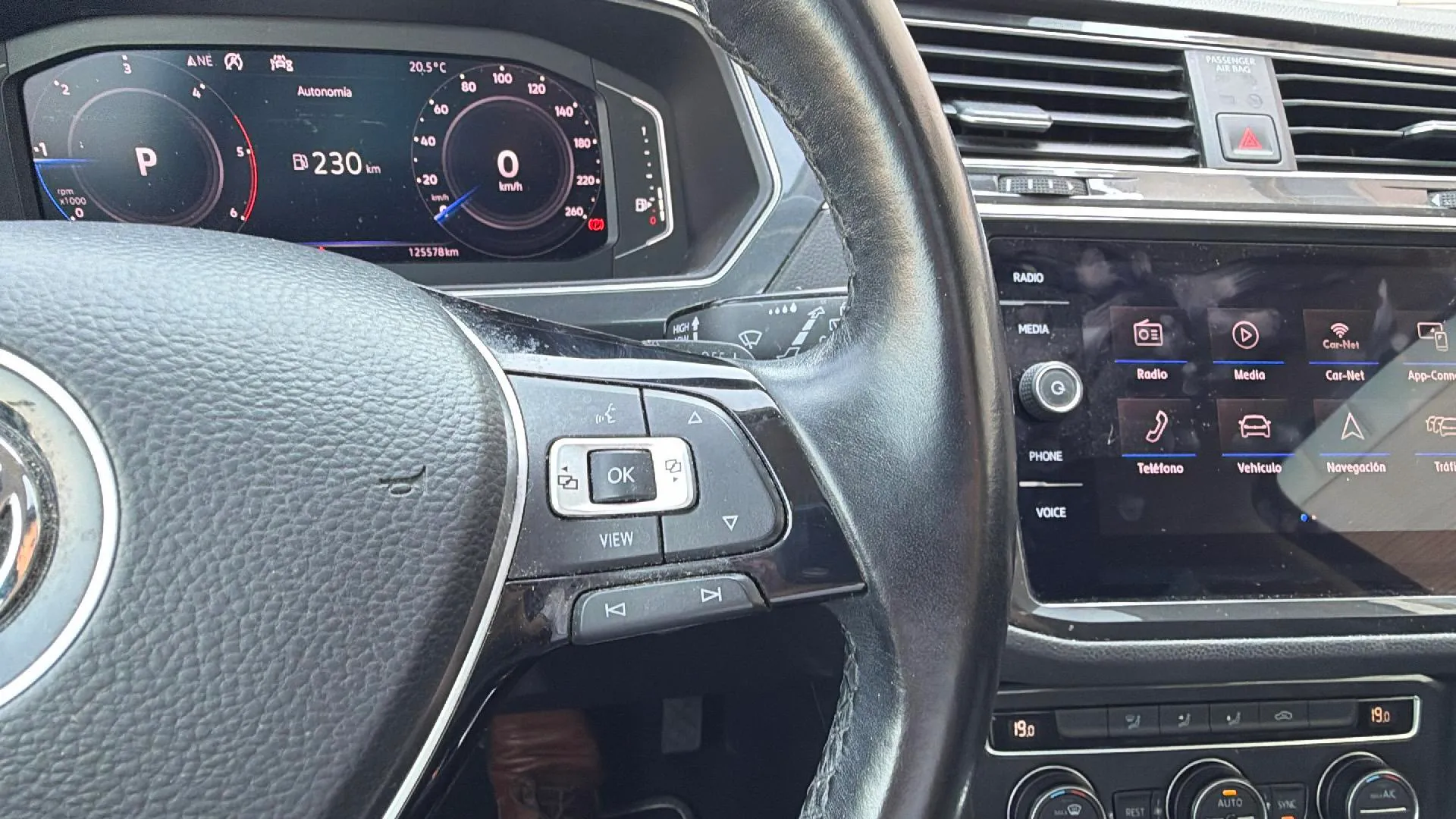 Volkswagen Tiguan Advance 2.0 TDI DSG - foto 14