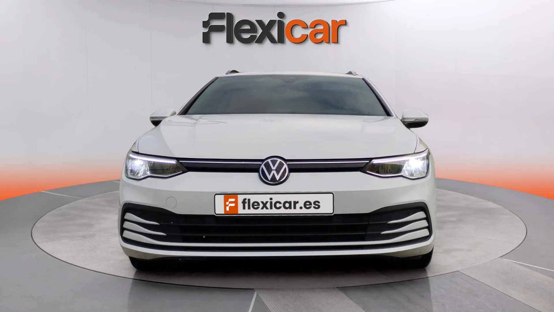 Volkswagen Golf Life 2.0 TDI DSG Variant - foto 8