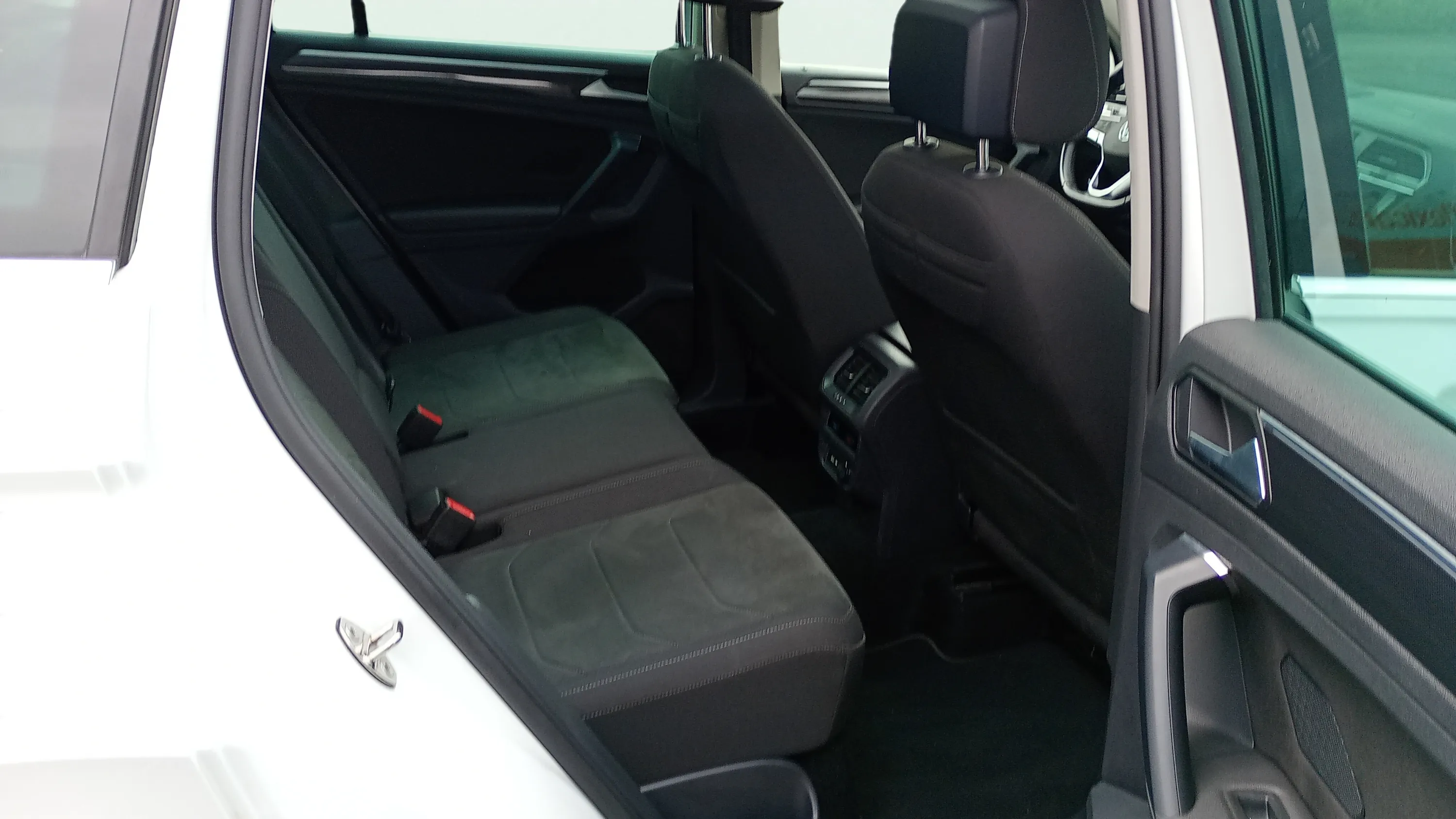 Volkswagen Tiguan Life 1.4 TSI eHybrid DSG - foto 15
