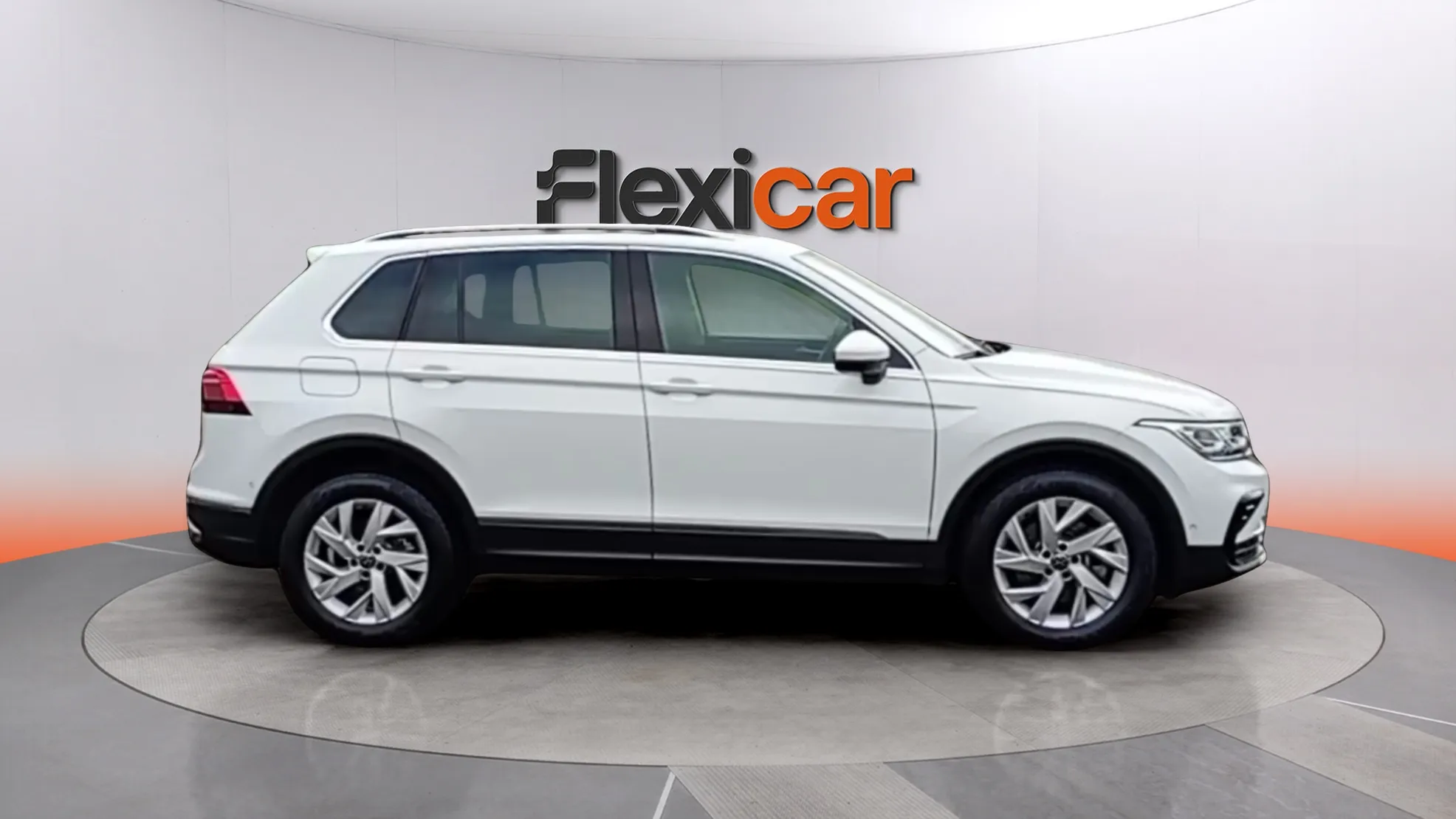 Volkswagen Tiguan Life 1.4 TSI eHybrid DSG - foto 8