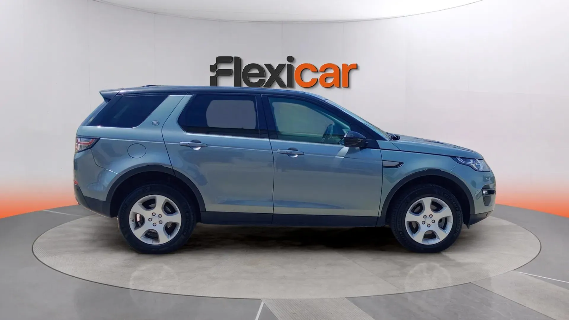 Land Rover Discovery Sport 2.0L eD4 4x2 HSE - foto 3