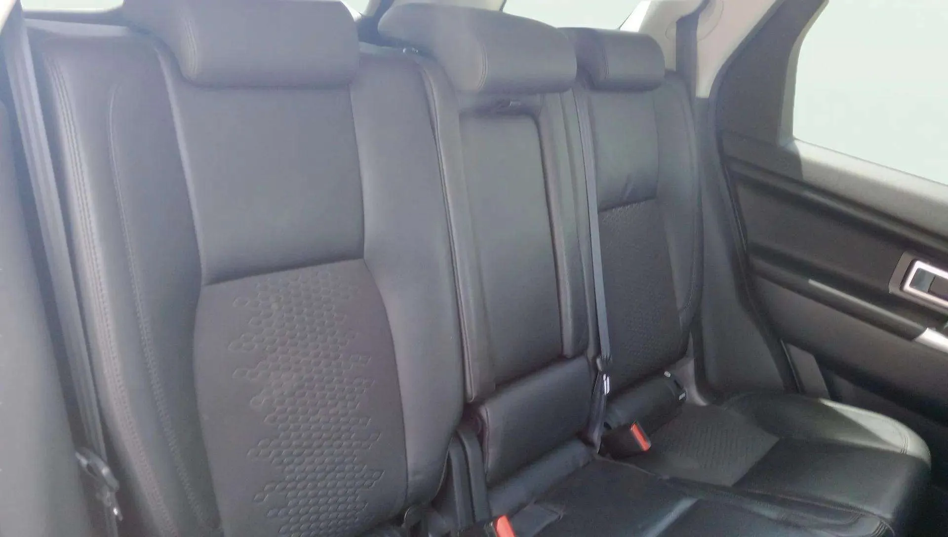 Land Rover Discovery Sport 2.0L eD4 4x2 HSE - foto 18