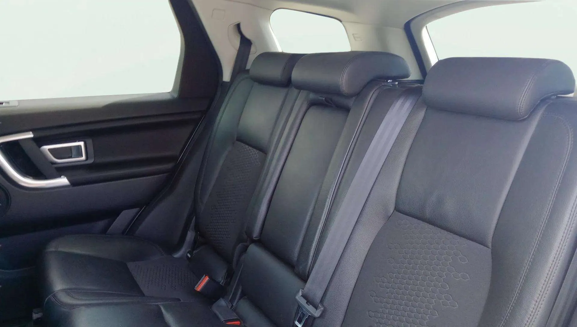 Land Rover Discovery Sport 2.0L eD4 4x2 HSE - foto 15