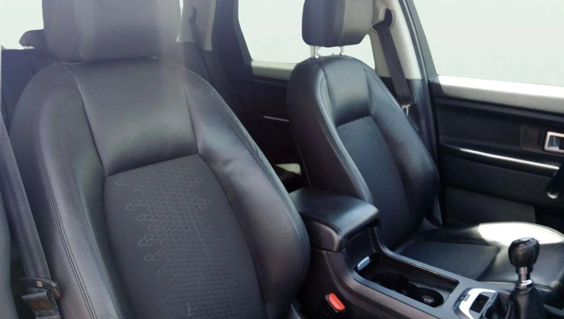 Land Rover Discovery Sport 2.0L eD4 4x2 HSE - foto 21