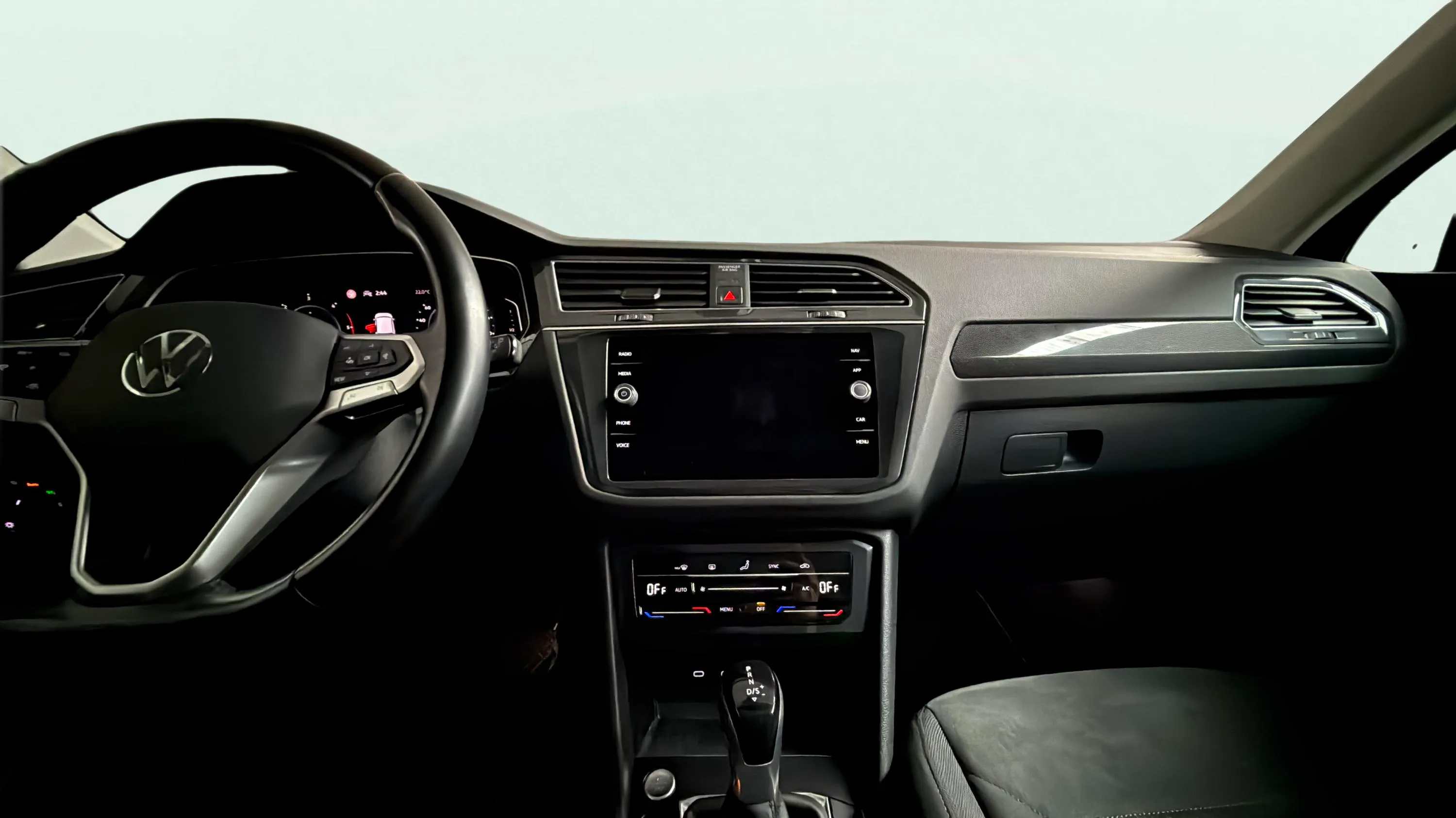 Volkswagen Tiguan Life 2.0 TDI DSG - foto 14