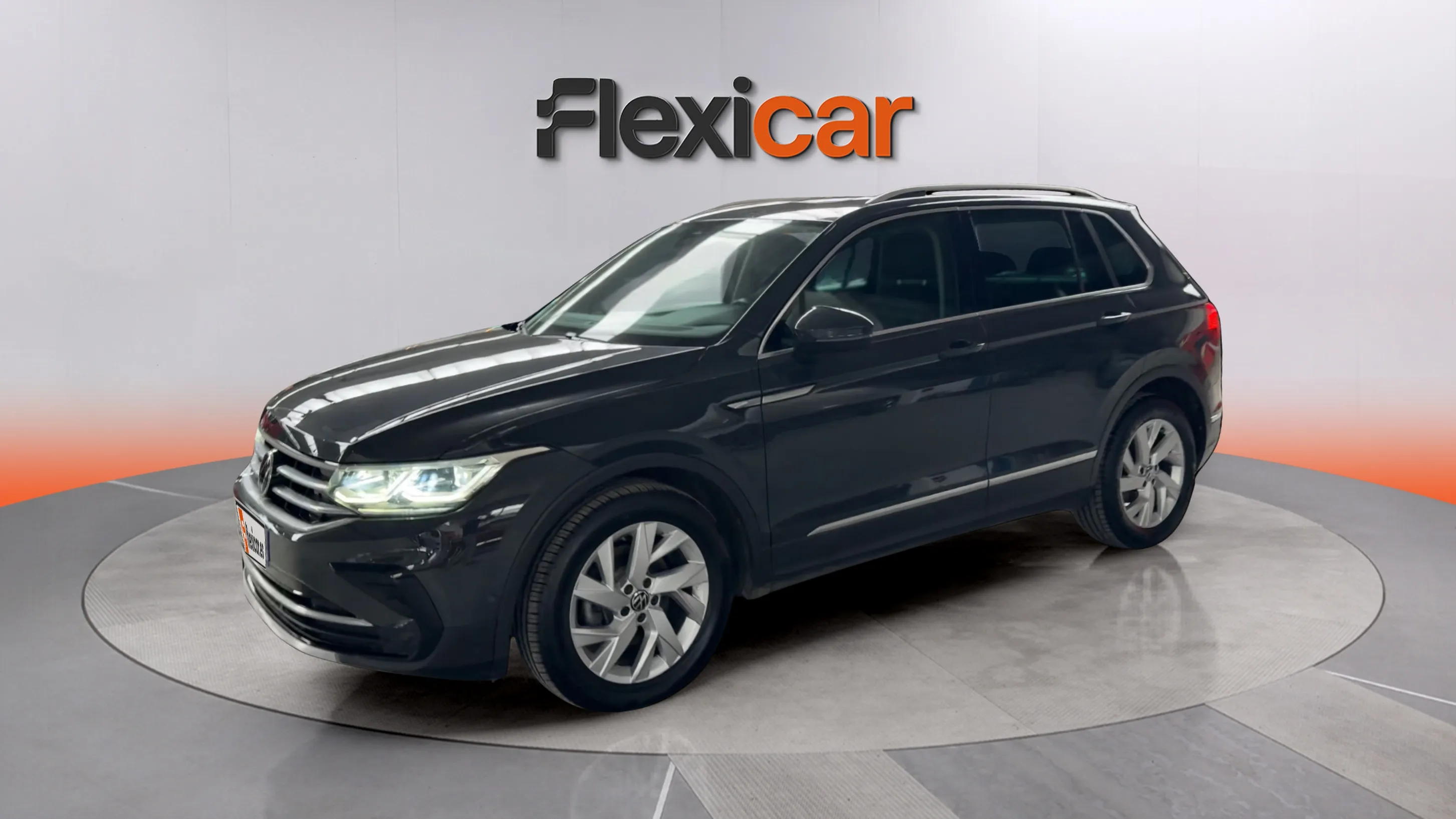 Volkswagen Tiguan Life 2.0 TDI DSG - foto 3