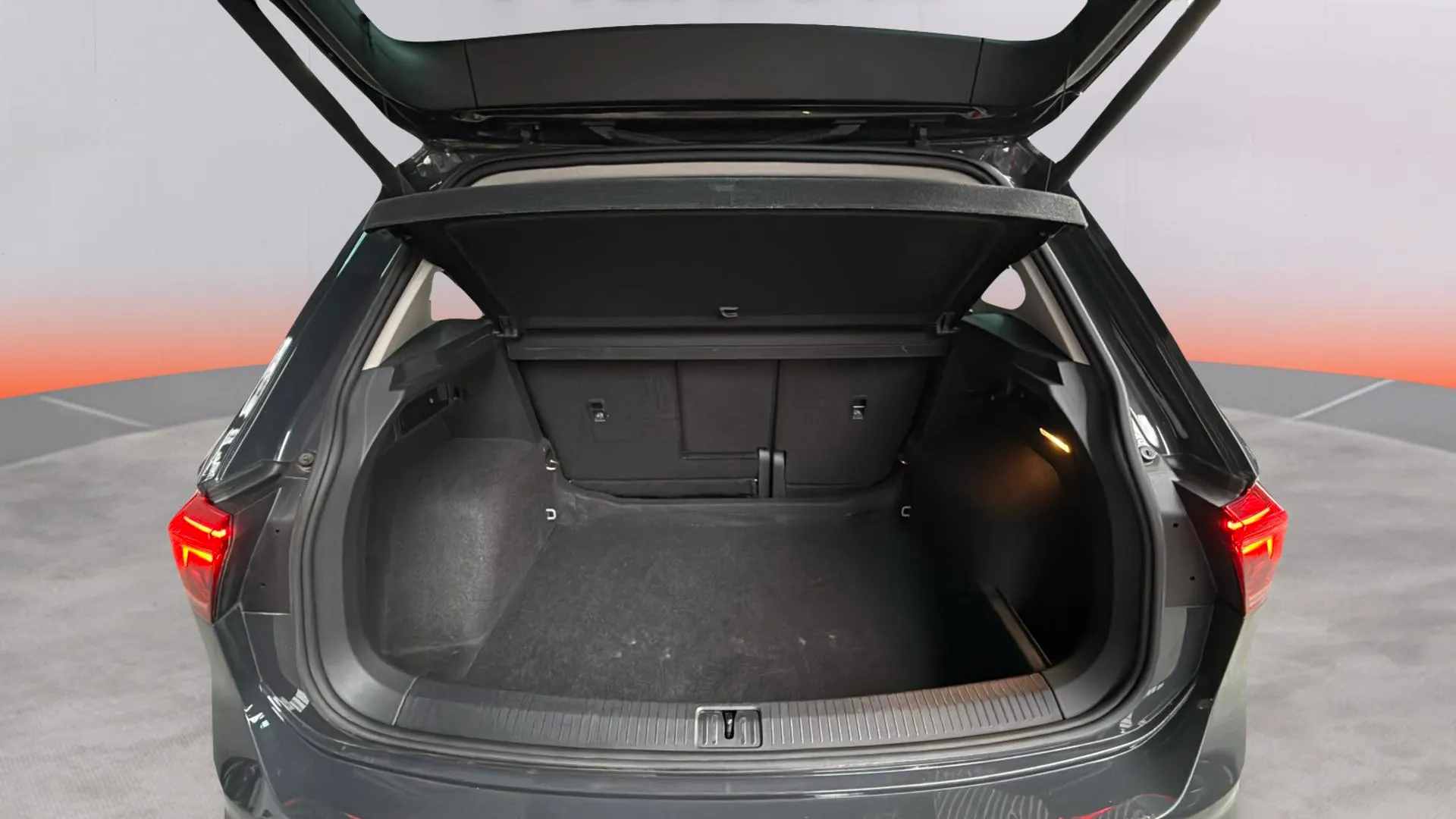 Volkswagen Tiguan Life 2.0 TDI DSG - foto 9
