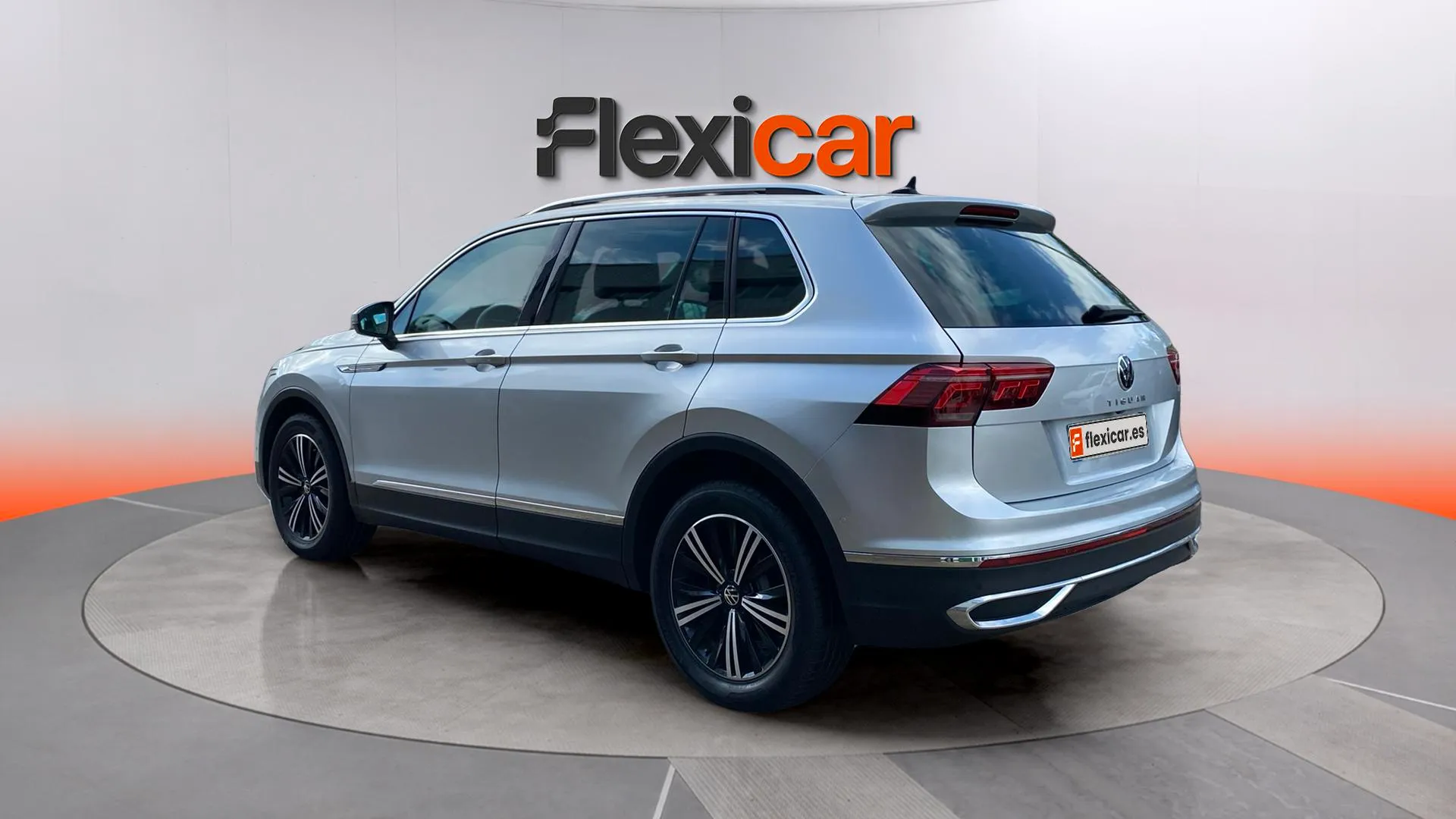 Volkswagen Tiguan Life 2.0 TDI DSG - foto 5