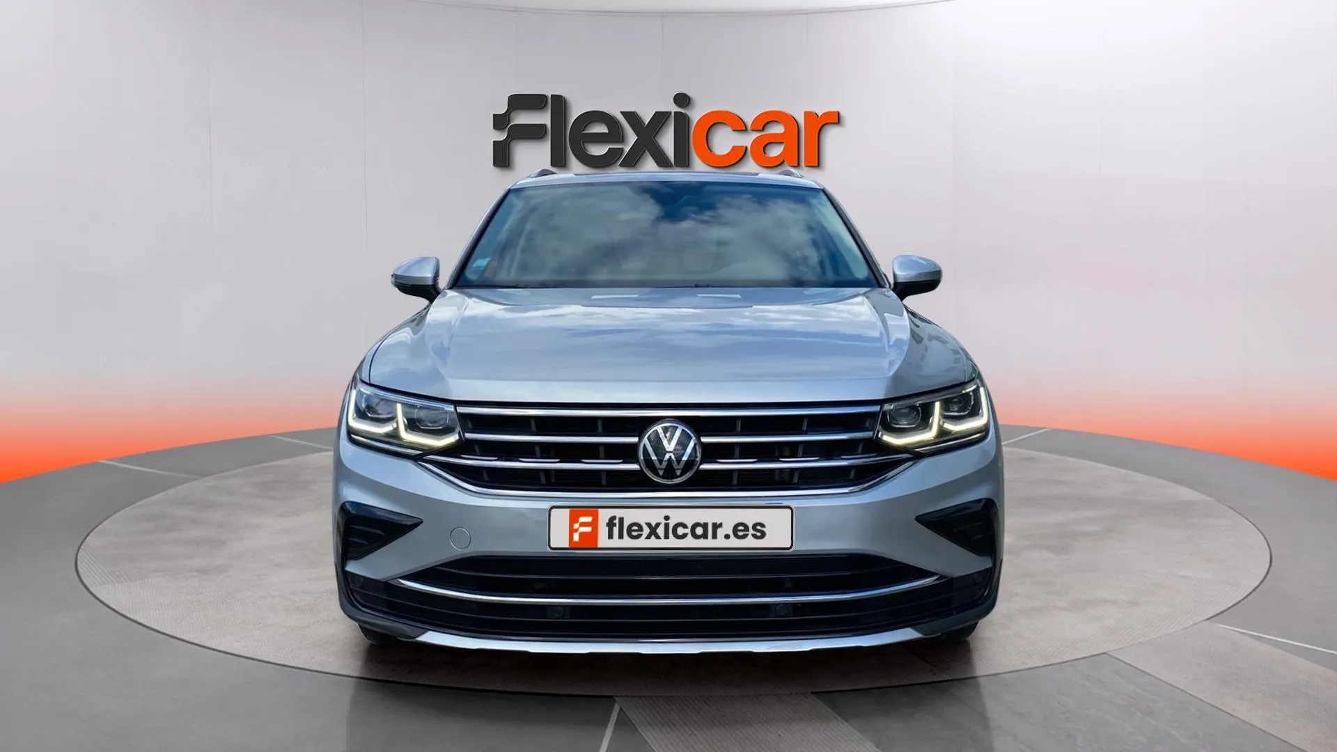 Volkswagen Tiguan Life 2.0 TDI DSG - foto 2