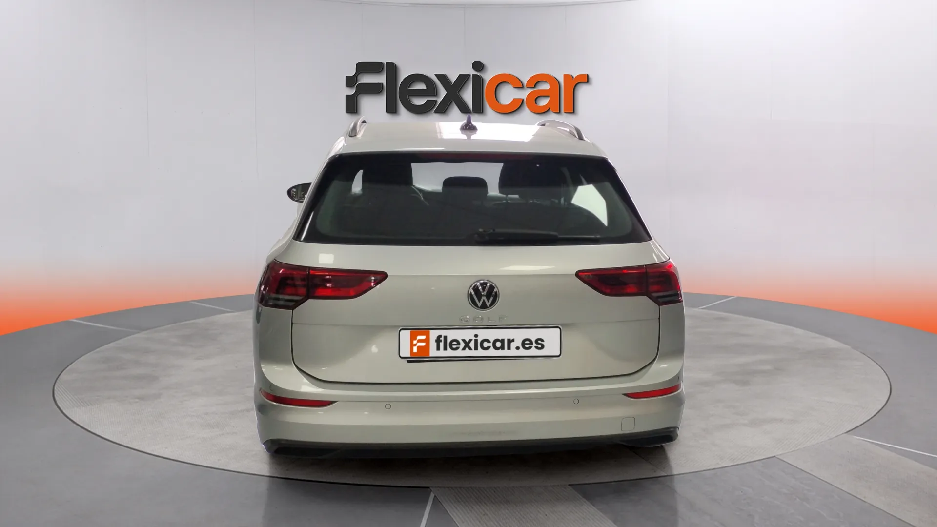 Volkswagen Golf 2.0 TDI DSG Variant - foto 6