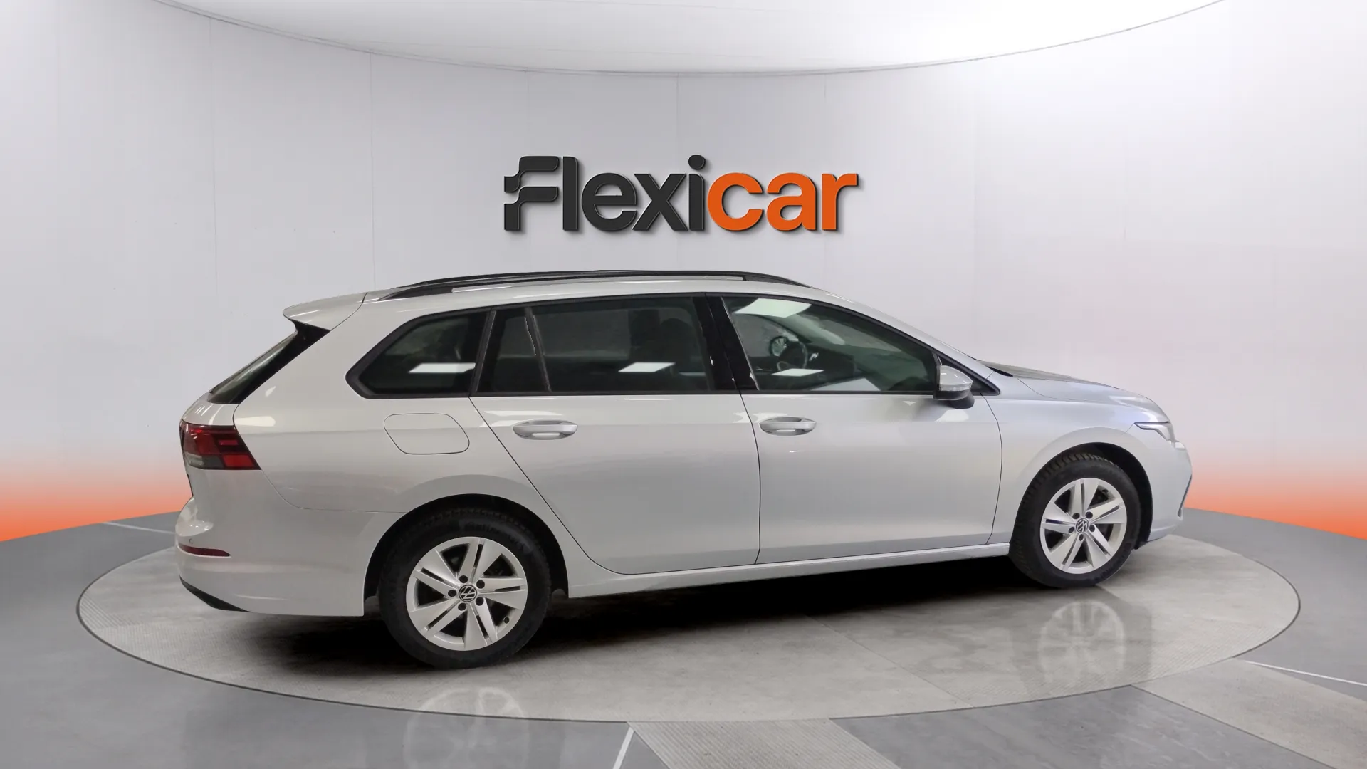 Volkswagen Golf 2.0 TDI DSG Variant - foto 8