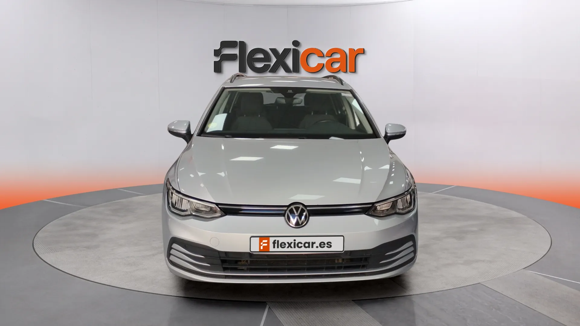 Volkswagen Golf 2.0 TDI DSG Variant - foto 2