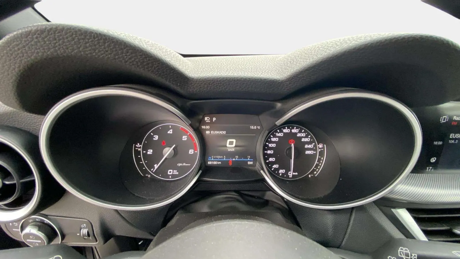 Alfa Romeo Stelvio 2.2 Diesel Sprint RWD - foto 16