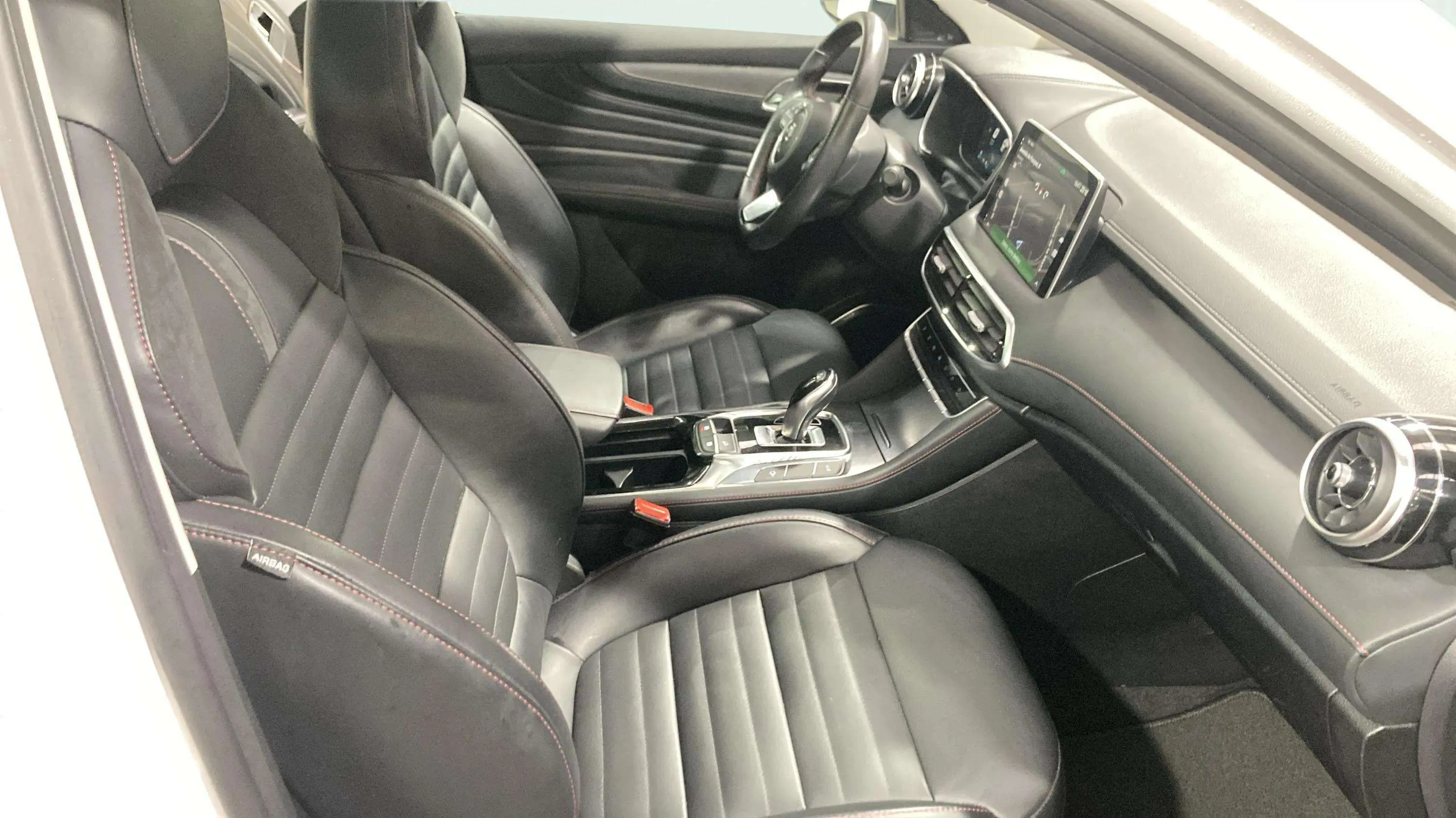 MG HS 1.5T-GDI PHEV Luxury - foto 20