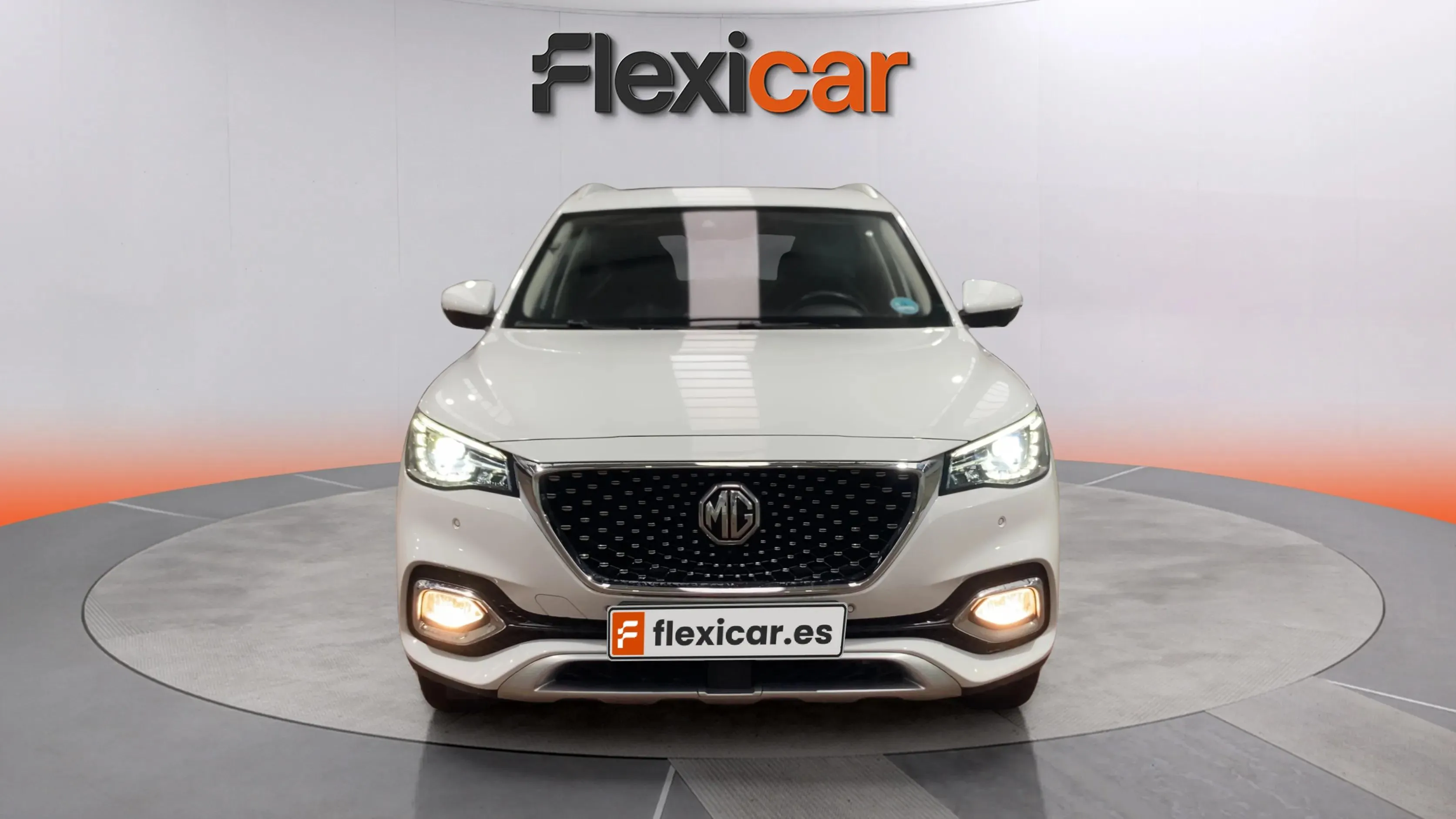 MG HS 1.5T-GDI PHEV Luxury - foto 2