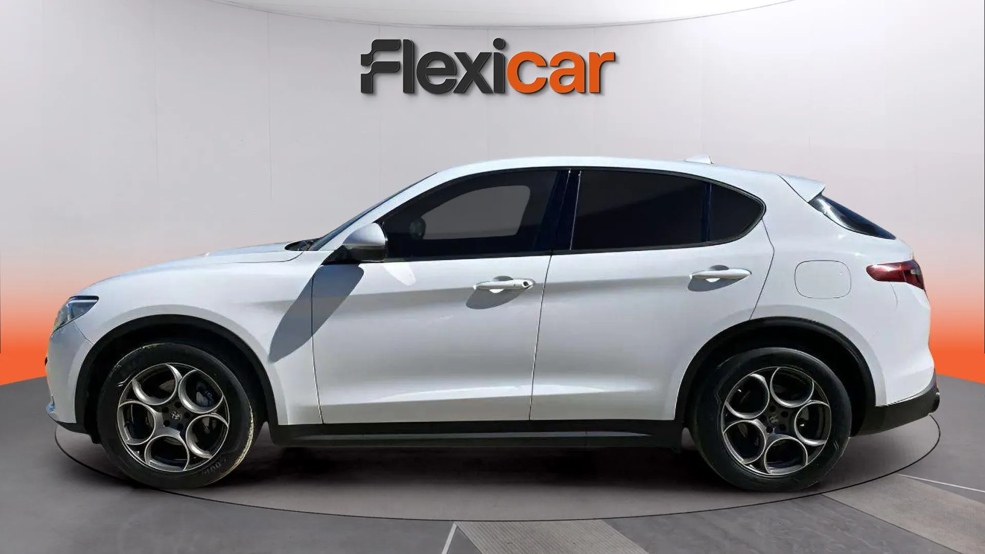 Alfa Romeo Stelvio 2.0 Gasolina Sprint Q4 - foto 3