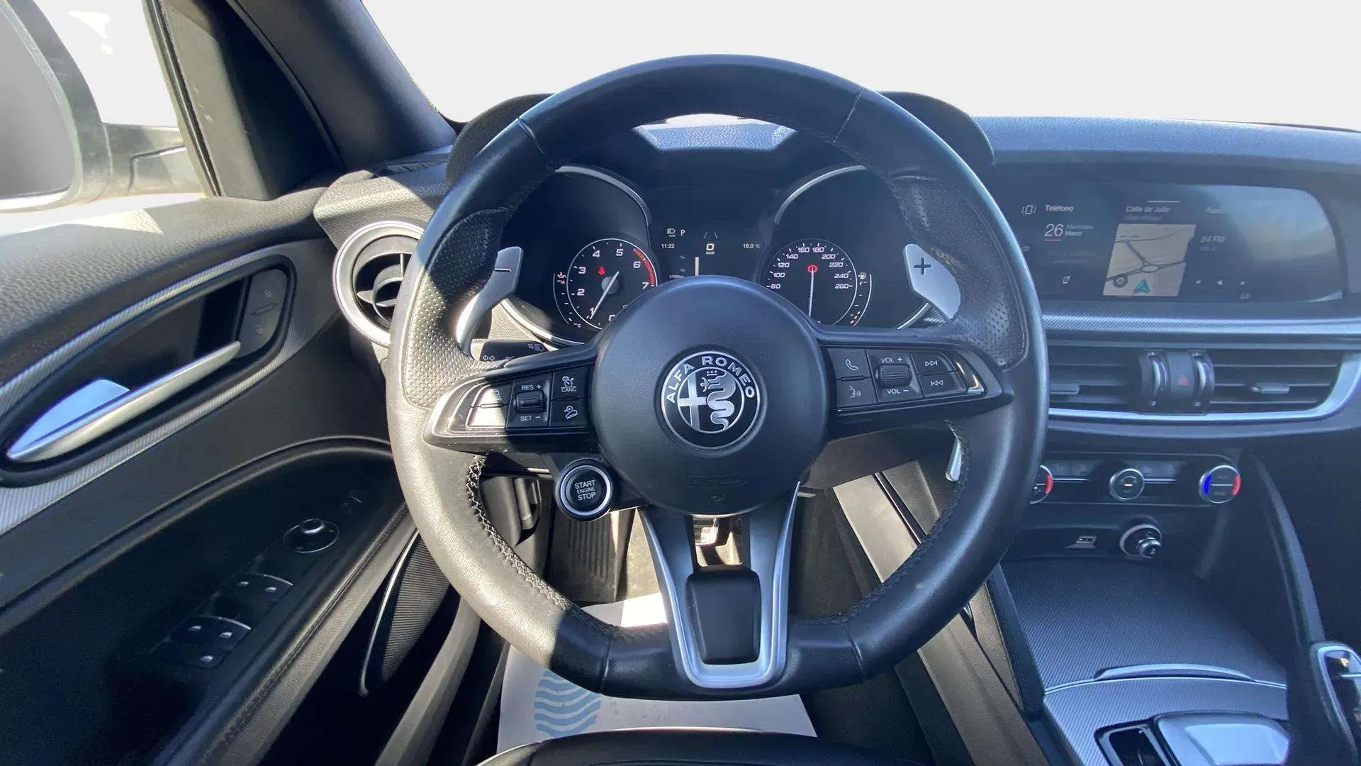 Alfa Romeo Stelvio 2.0 Gasolina Sprint Q4 - foto 11