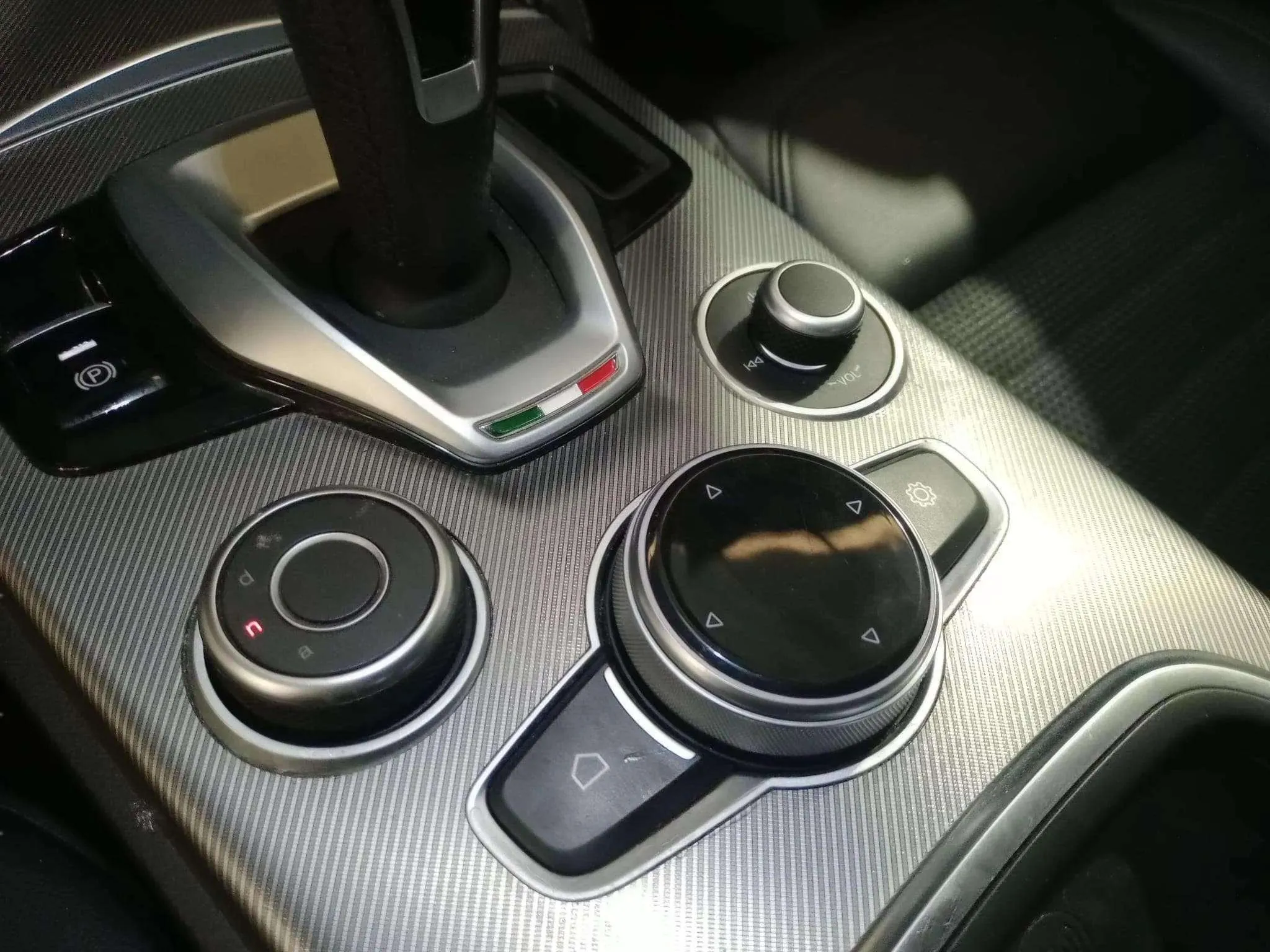 Alfa Romeo Stelvio 2.2 Diesel Sprint AWD - foto 10