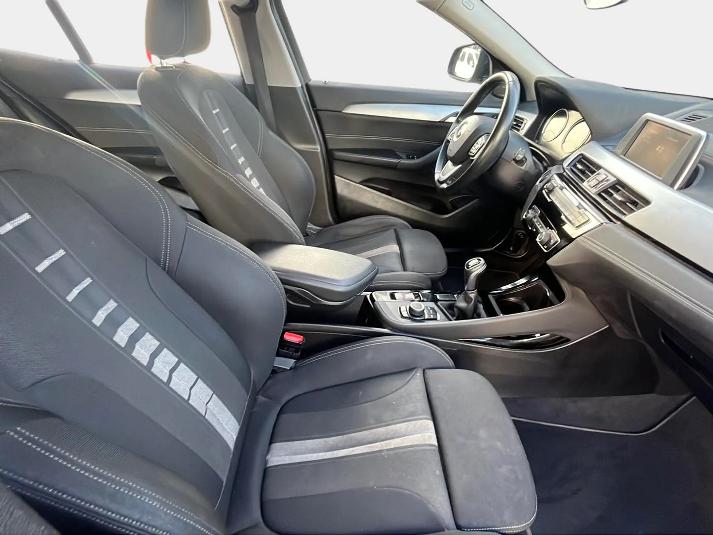 BMW X2 sDrive18d - foto 9