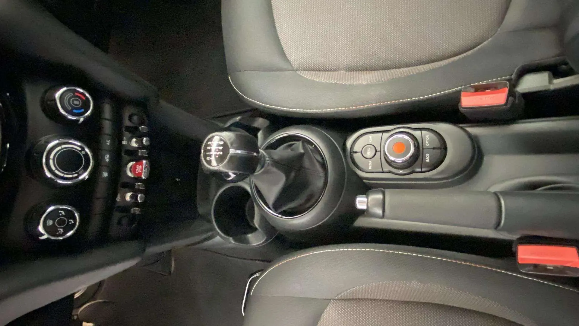 MINI Cooper One 5 Puertas - foto 11