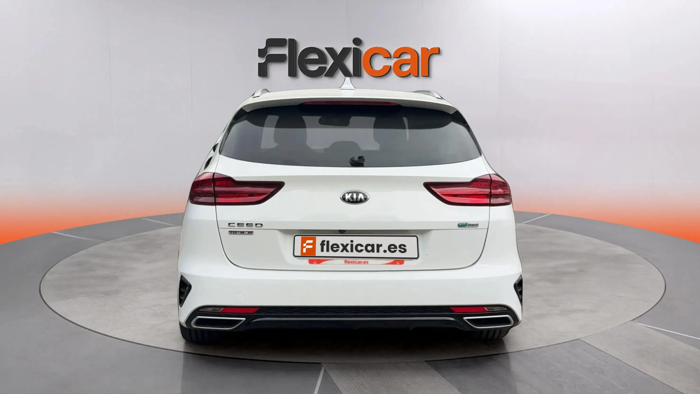Kia Ceed Tourer 1.6 GDi PHEV eMotion - foto 6