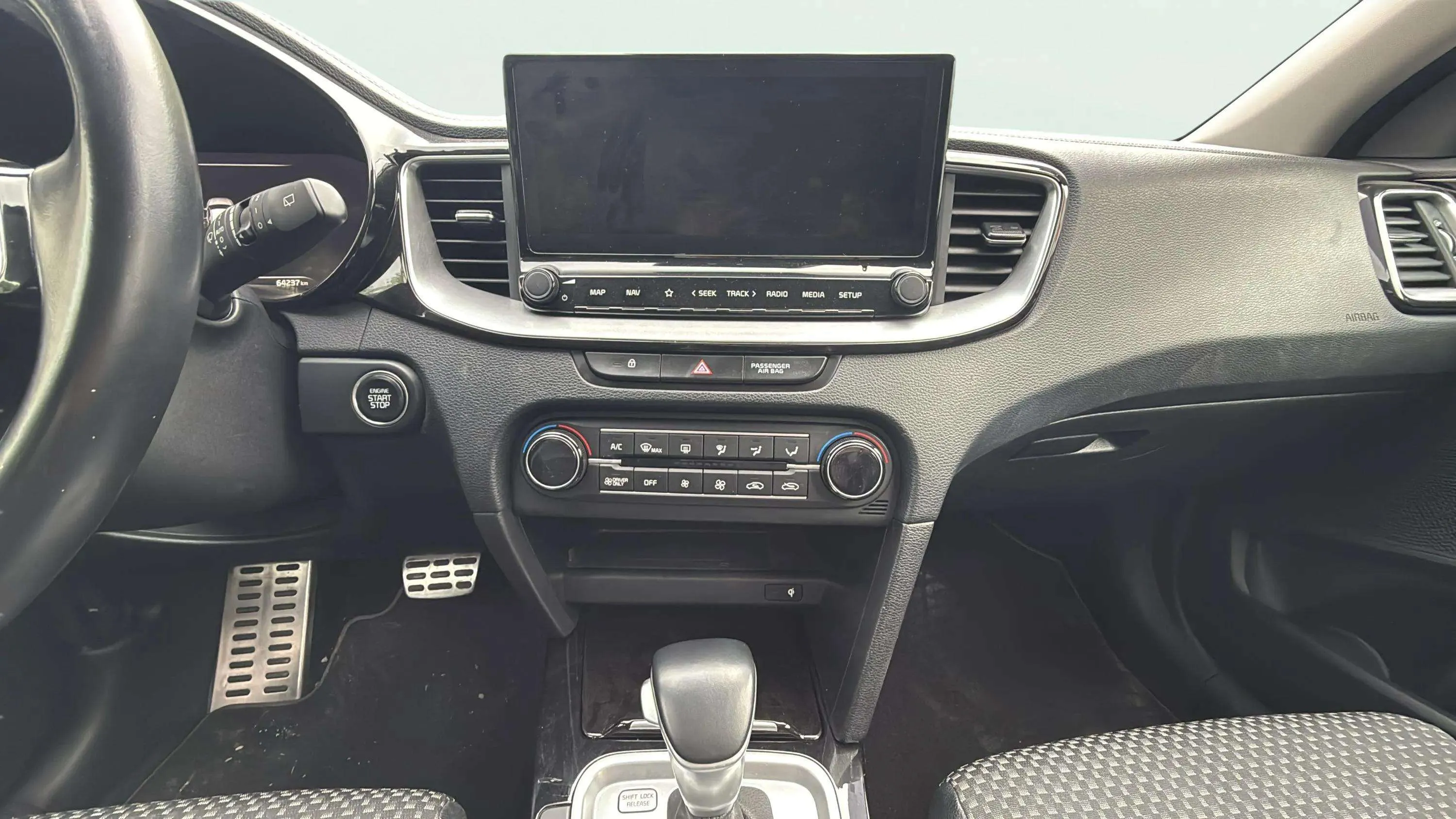 Kia Ceed Tourer 1.6 GDi PHEV eMotion - foto 11