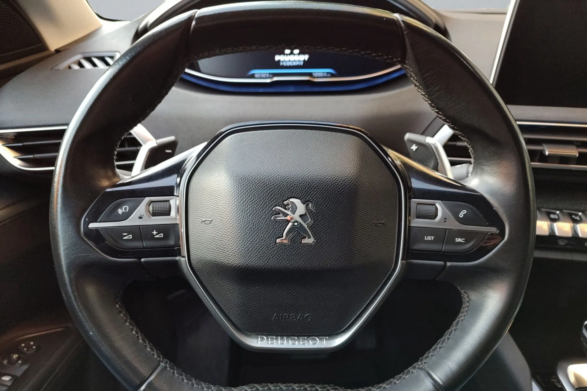Peugeot 3008 1.2 PureTech Allure EAT6 - foto 8