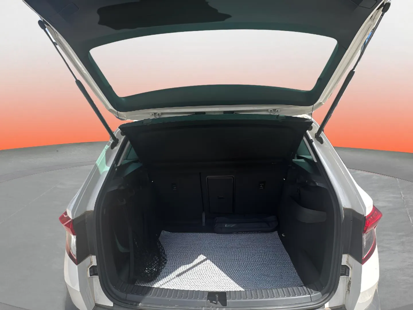 Škoda Karoq 1.0 TSI DSG Ambition - foto 5